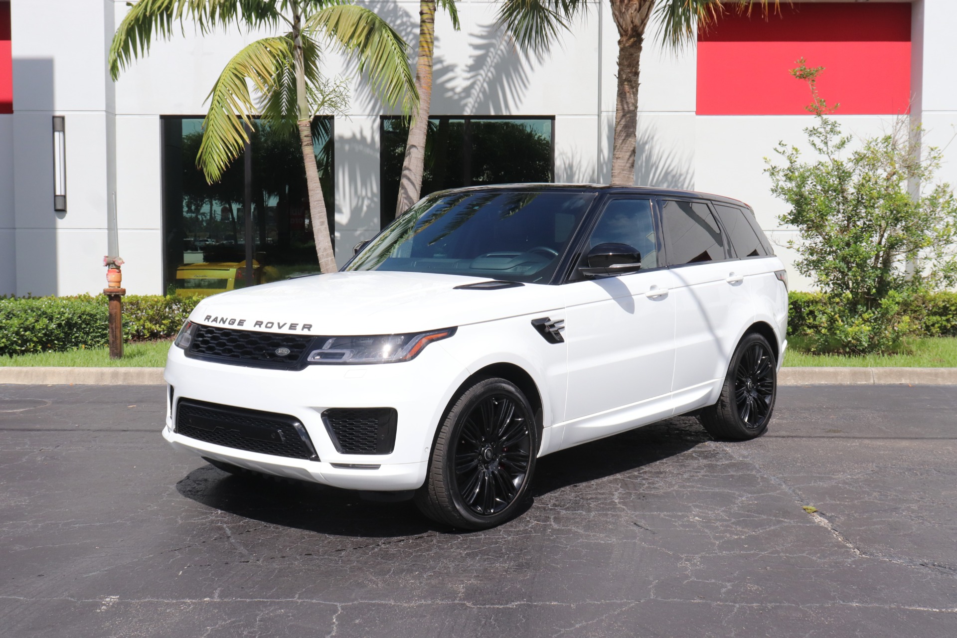 Used-2019-Land-Rover-Range-Rover-Sport-Supercharged-Dynamic