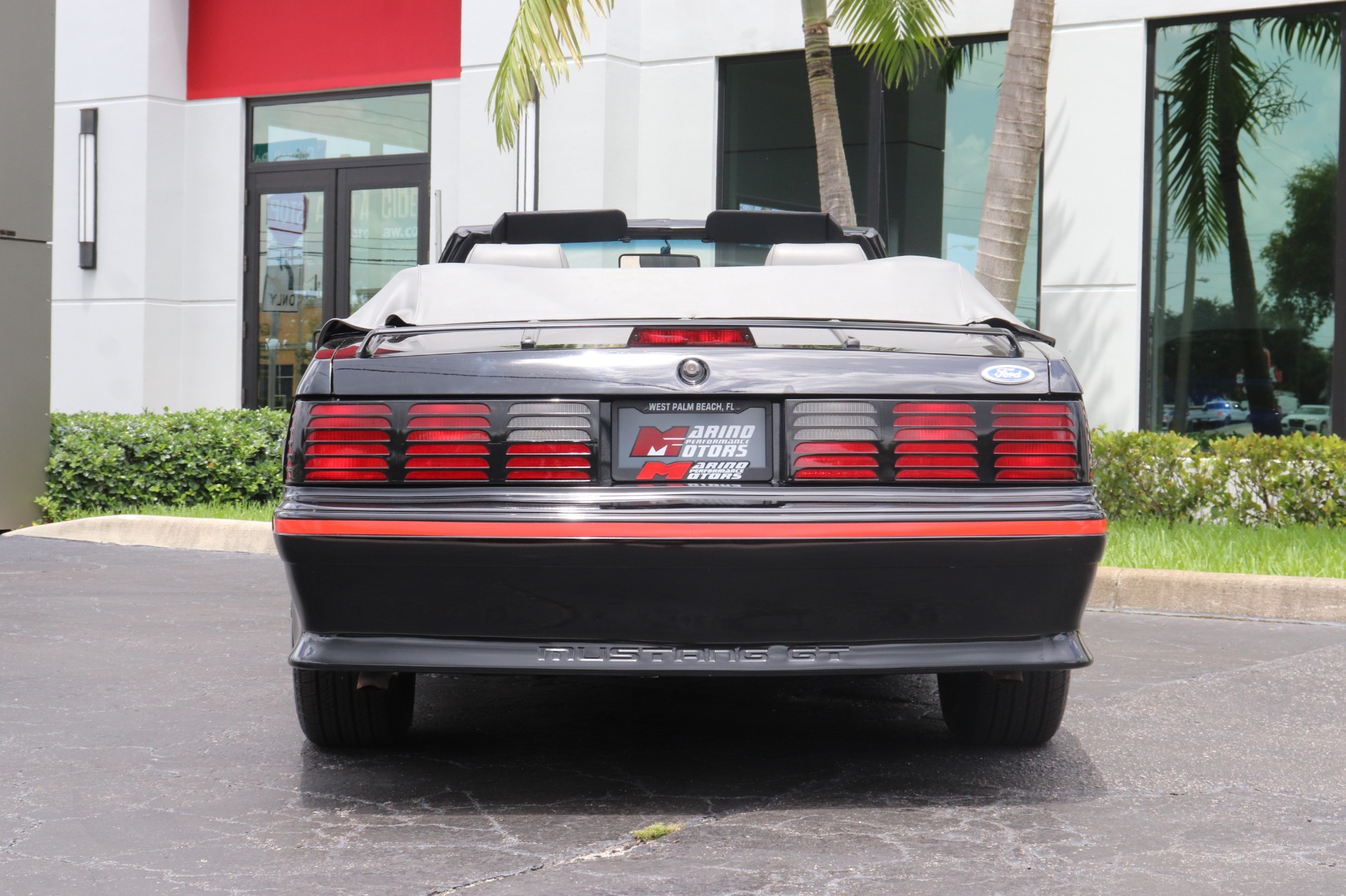 Used-1987-Ford-Mustang-GT-Convertible