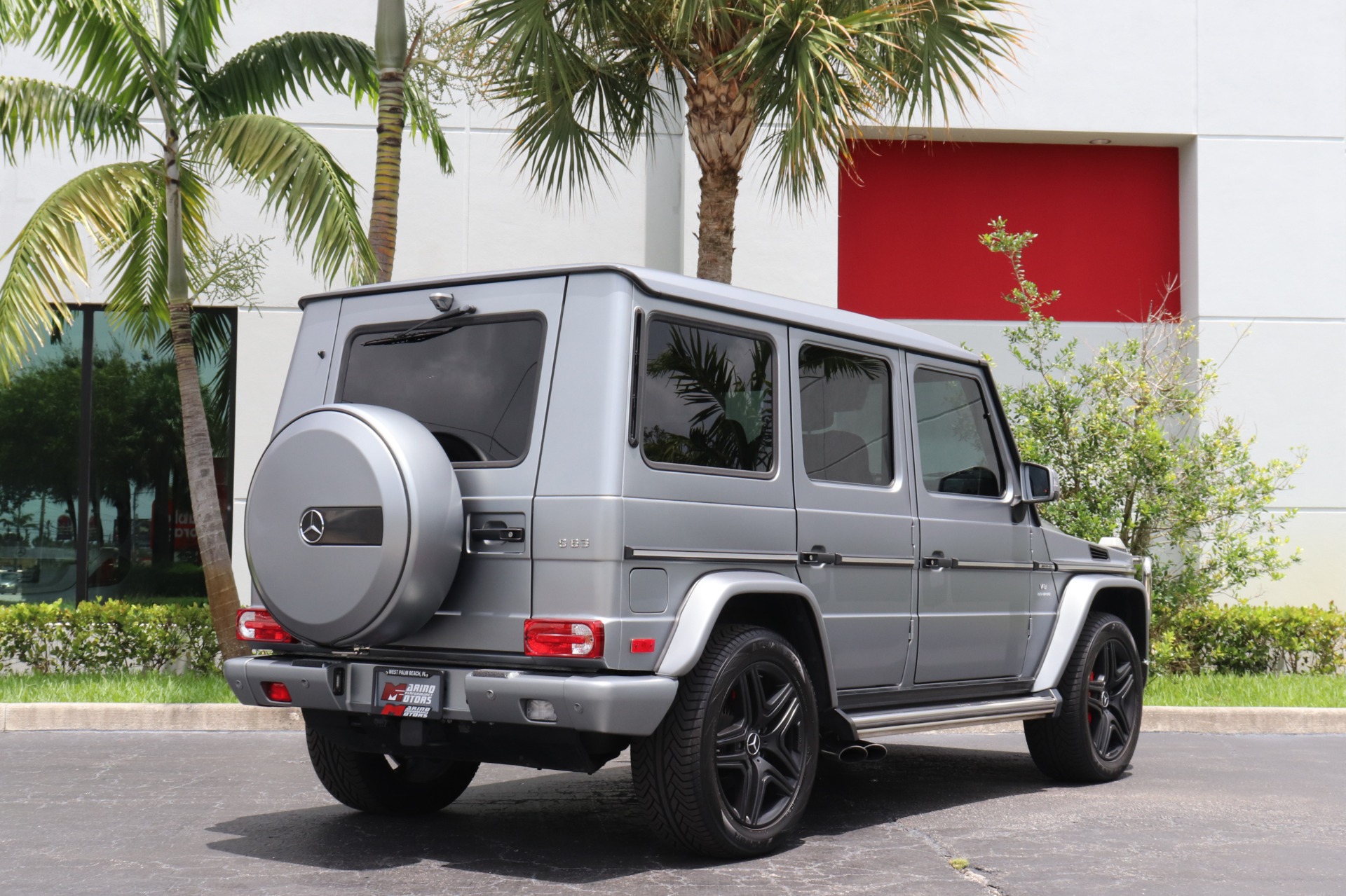 Used-2016-Mercedes-Benz-G-Class-AMG-G-63