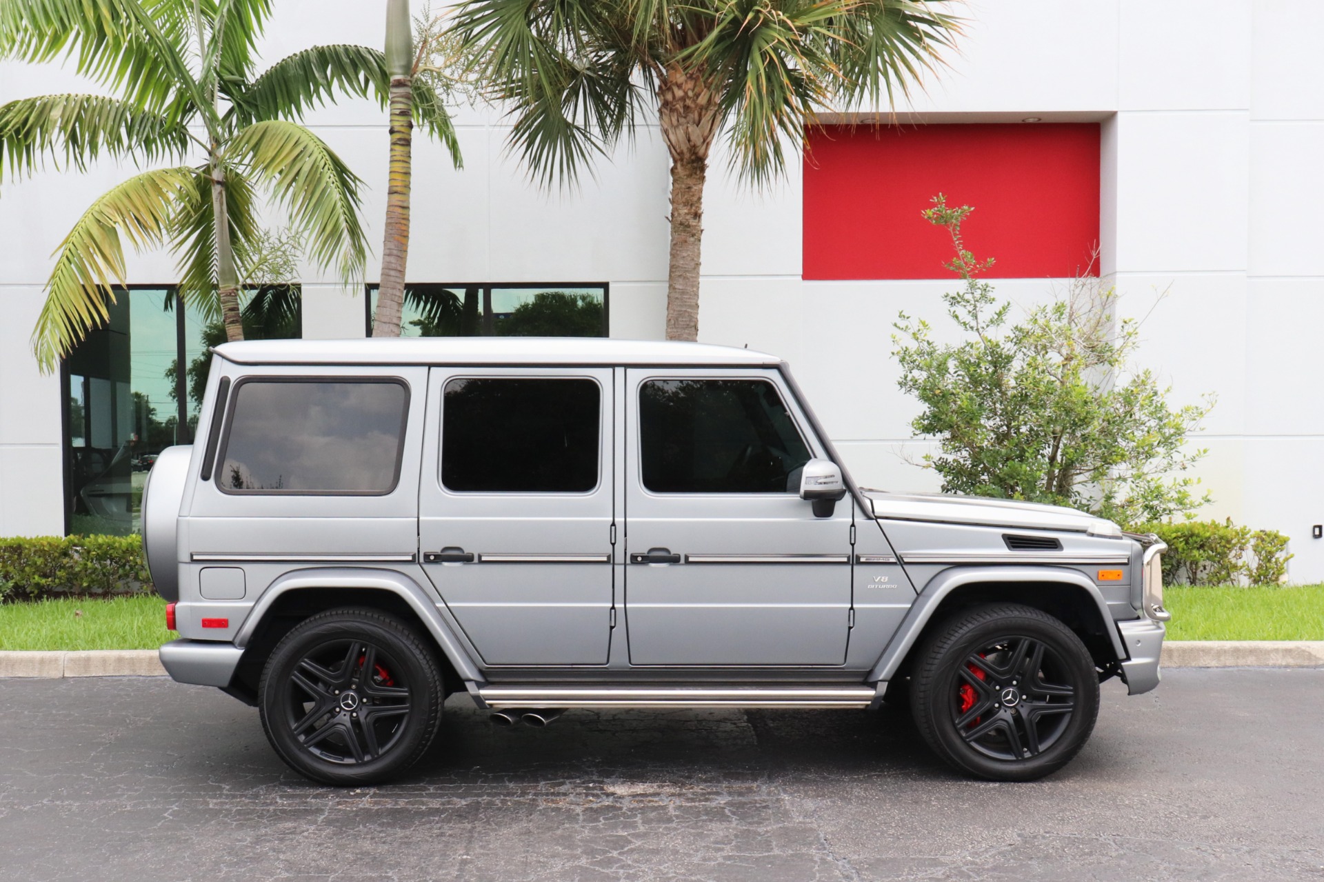Used-2016-Mercedes-Benz-G-Class-AMG-G-63