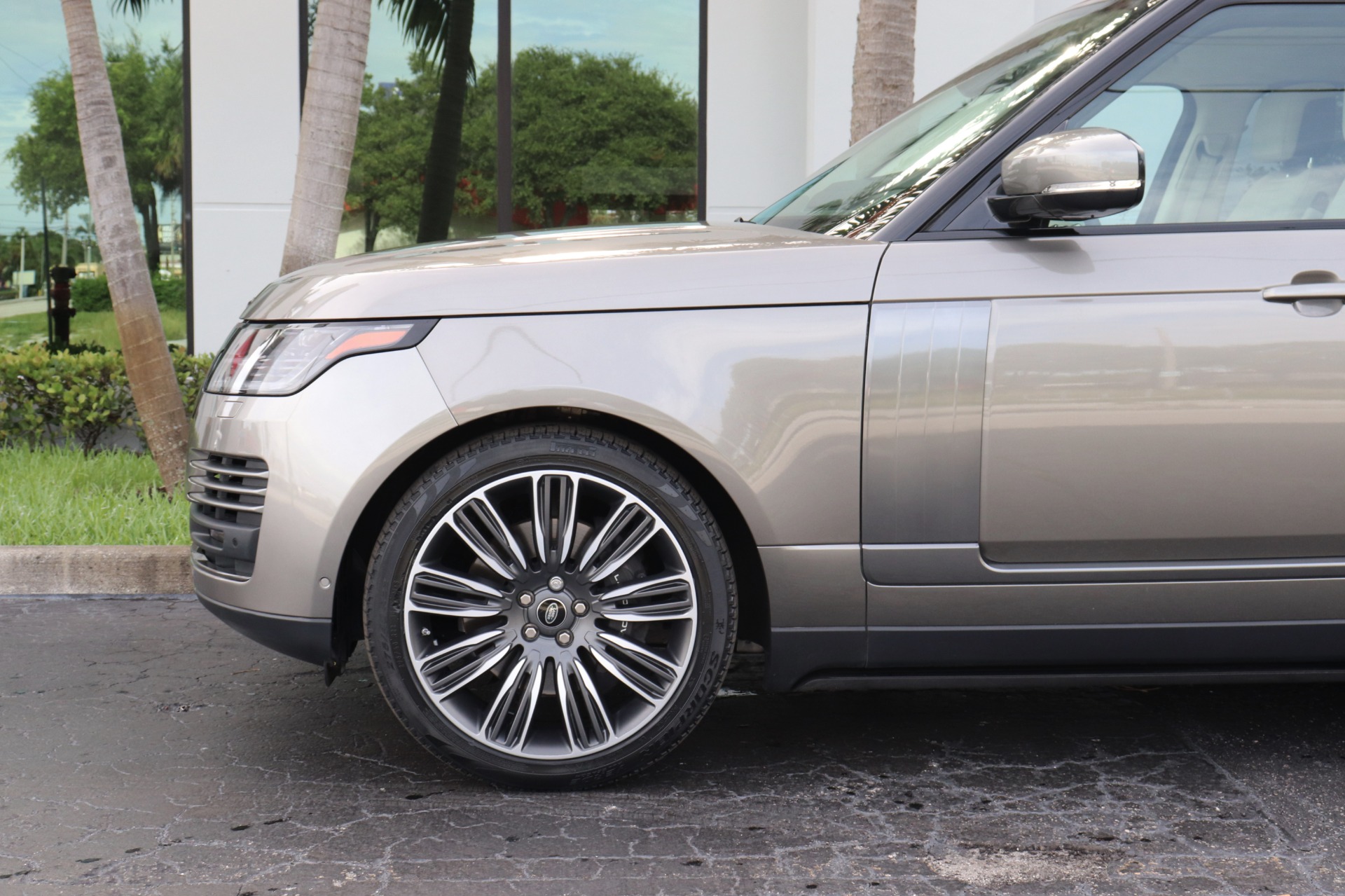 Used-2021-Land-Rover-Range-Rover-P400-HSE-Westminster-Edition