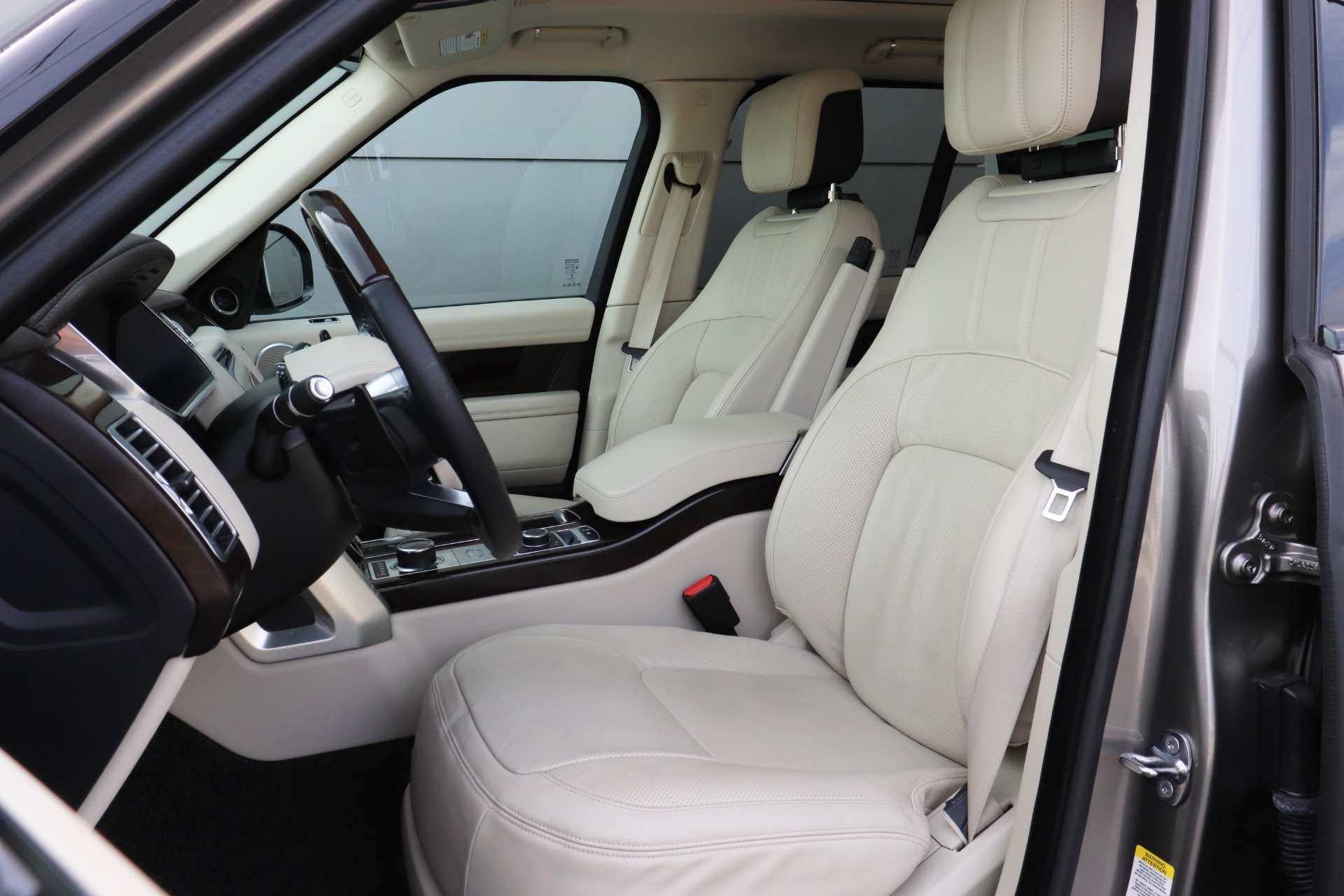 Used-2021-Land-Rover-Range-Rover-P400-HSE-Westminster-Edition