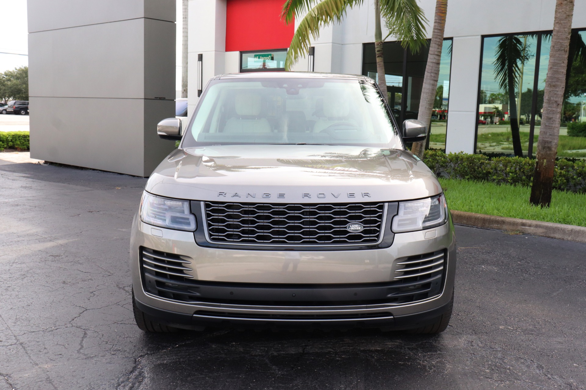 Used-2021-Land-Rover-Range-Rover-P400-HSE-Westminster-Edition