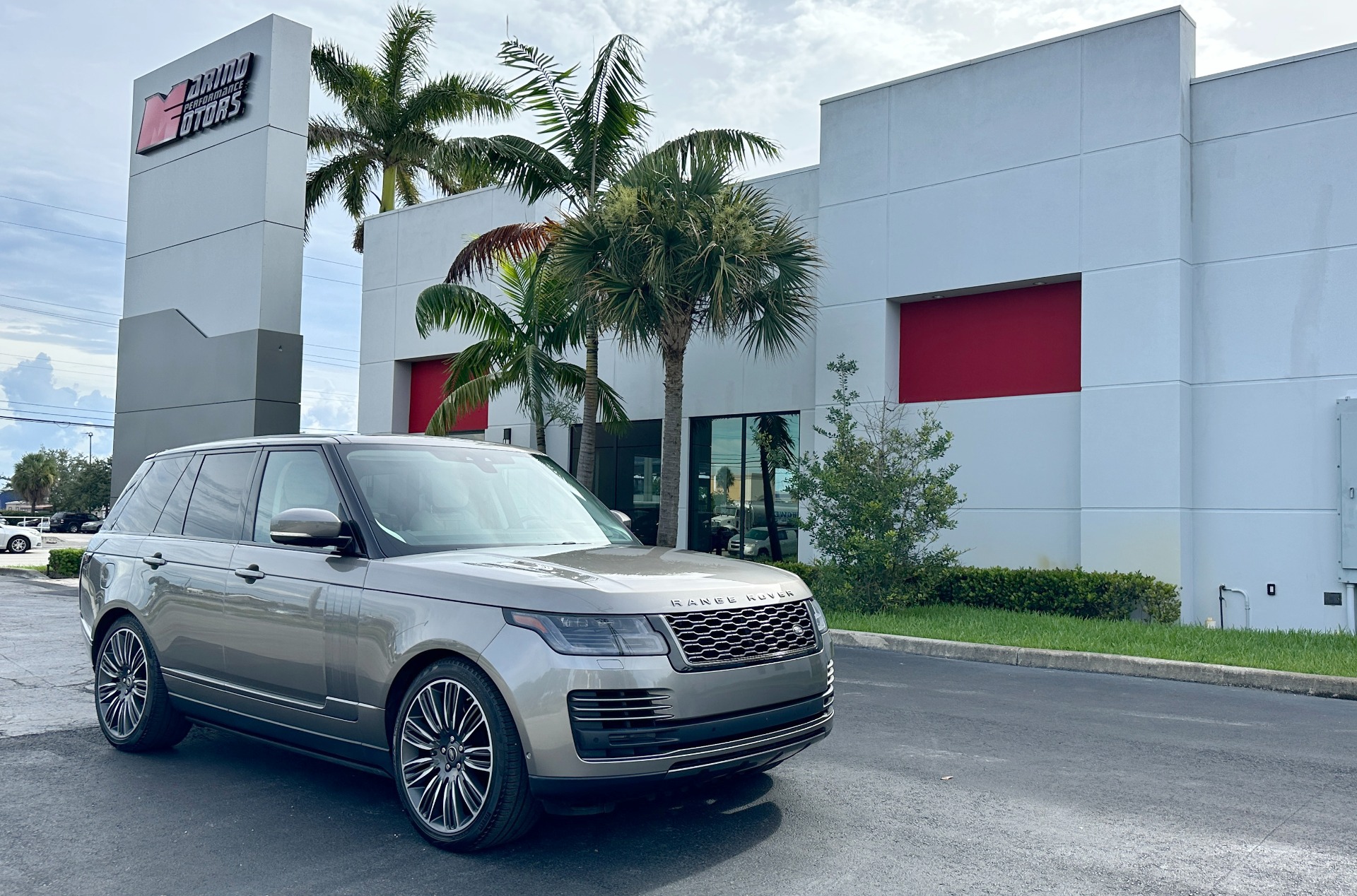 2021 land rover range rover hse deals