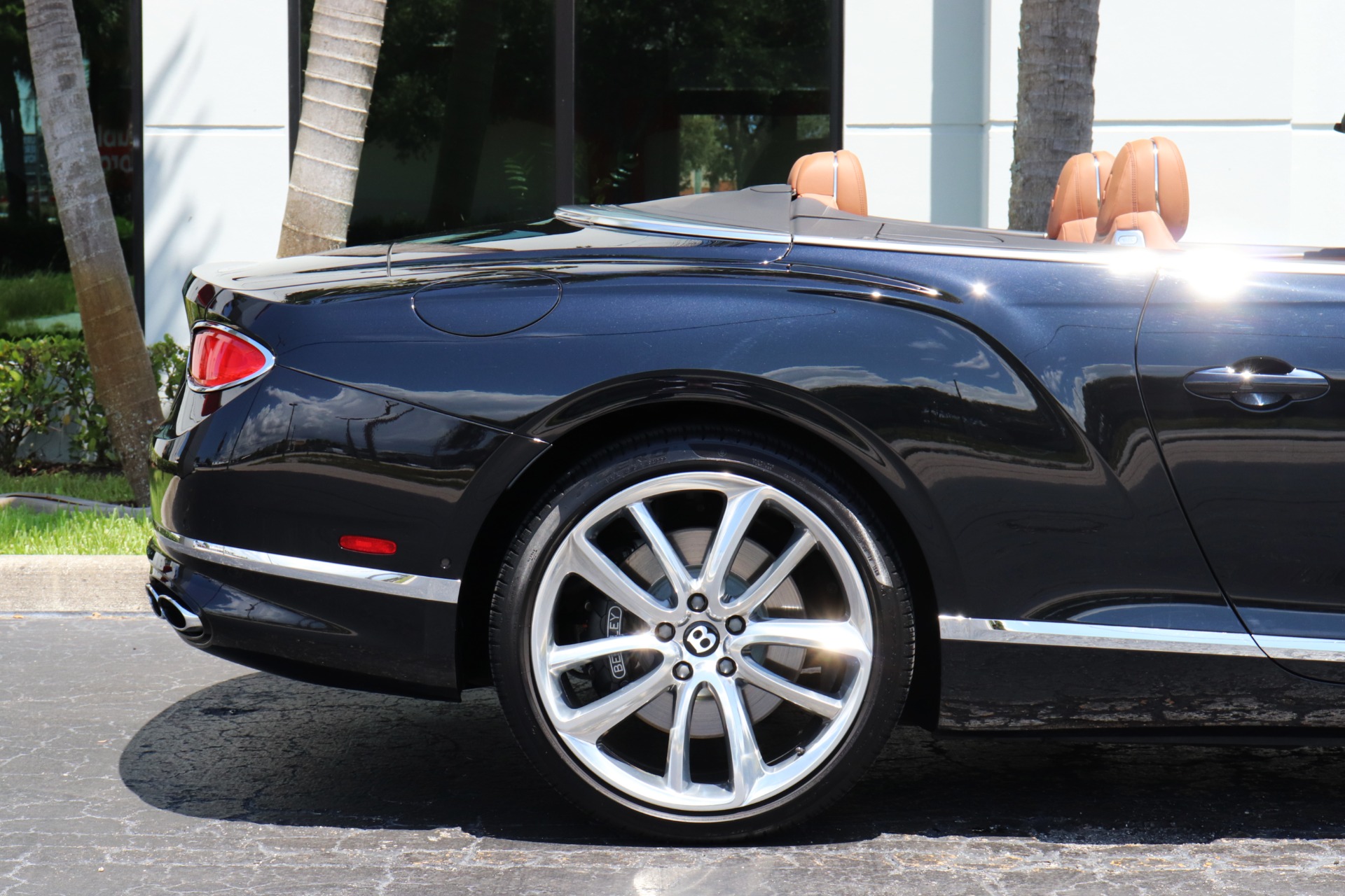 Used-2021-Bentley-Continental-GT-V8-Convertible