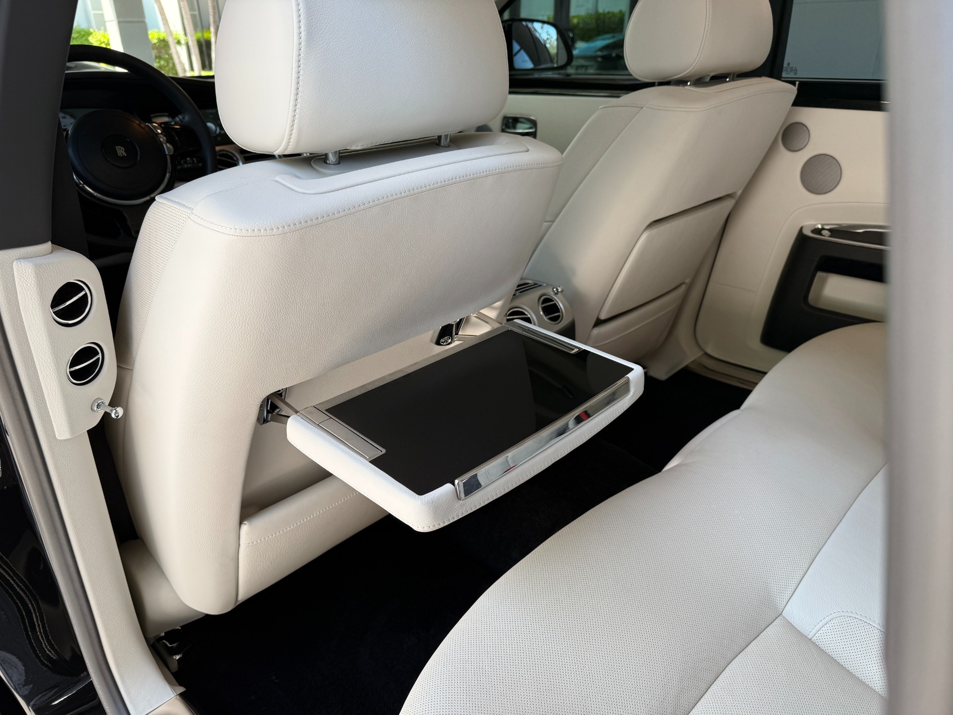 Used-2013-Rolls-Royce-Ghost