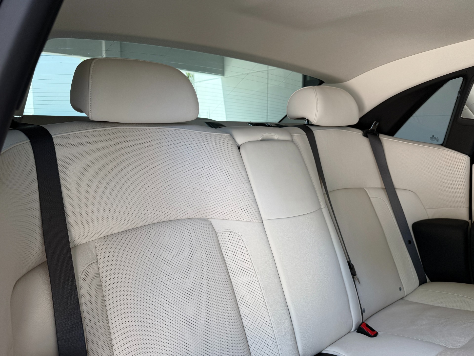 Used-2013-Rolls-Royce-Ghost