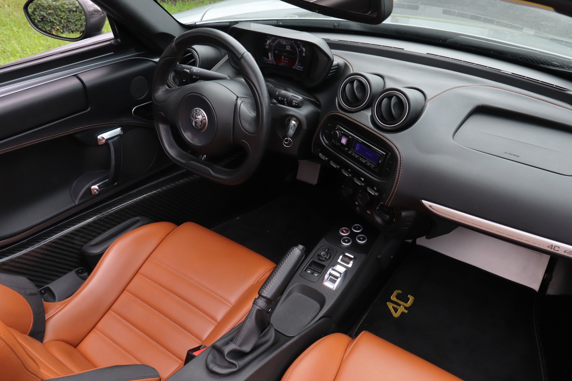 Used-2020-Alfa-Romeo-4C-Spider