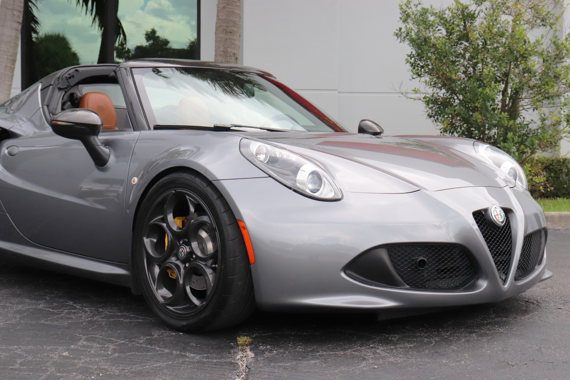 Used-2020-Alfa-Romeo-4C-Spider