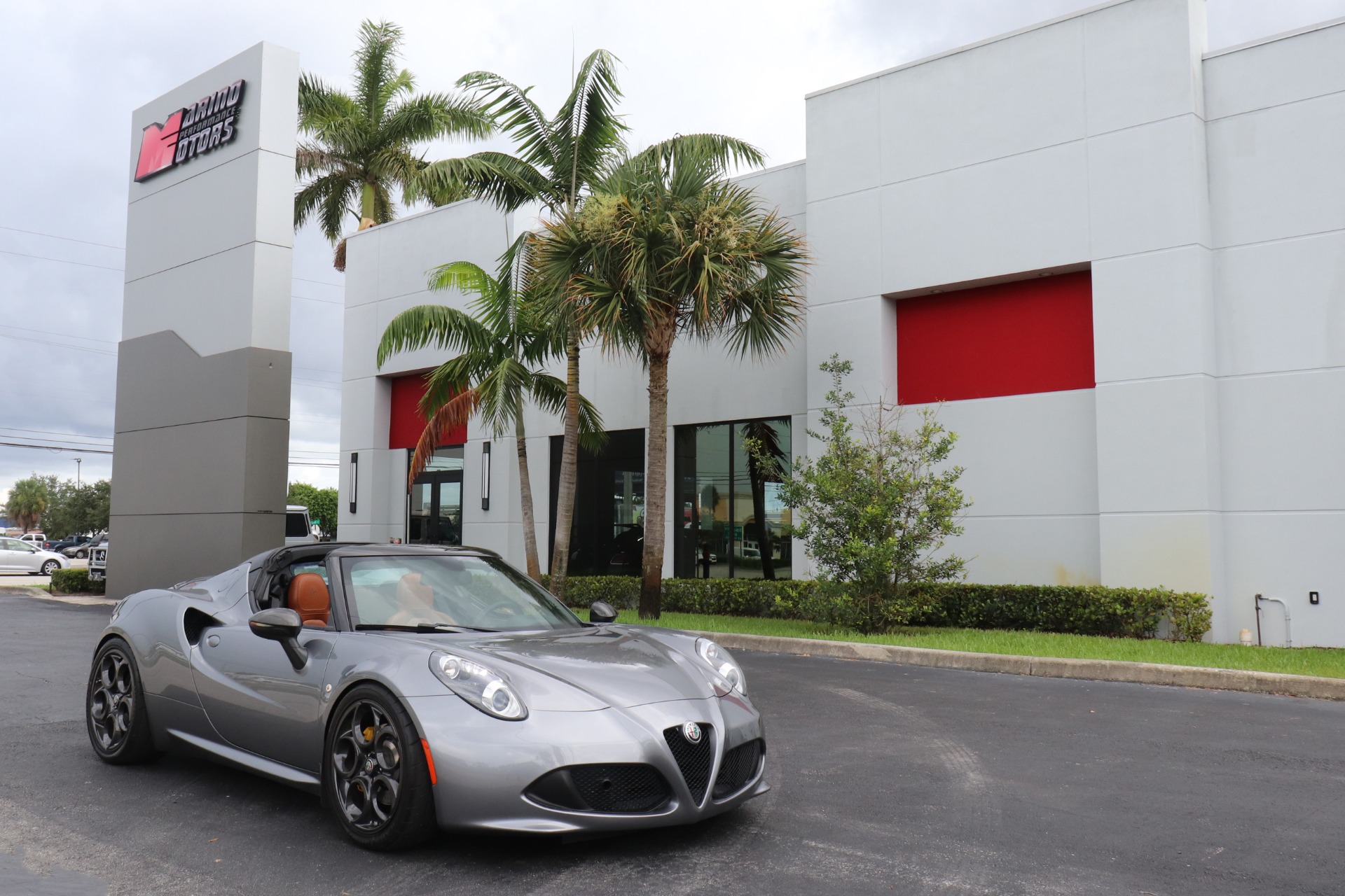 Used-2020-Alfa-Romeo-4C-Spider