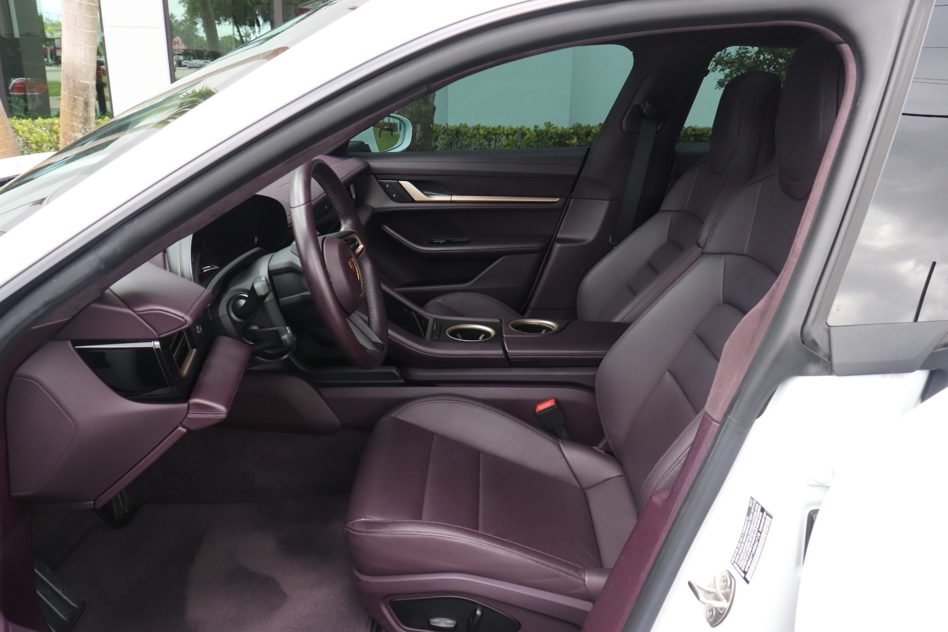 Used-2022-Porsche-Taycan-4-Cross-Turismo