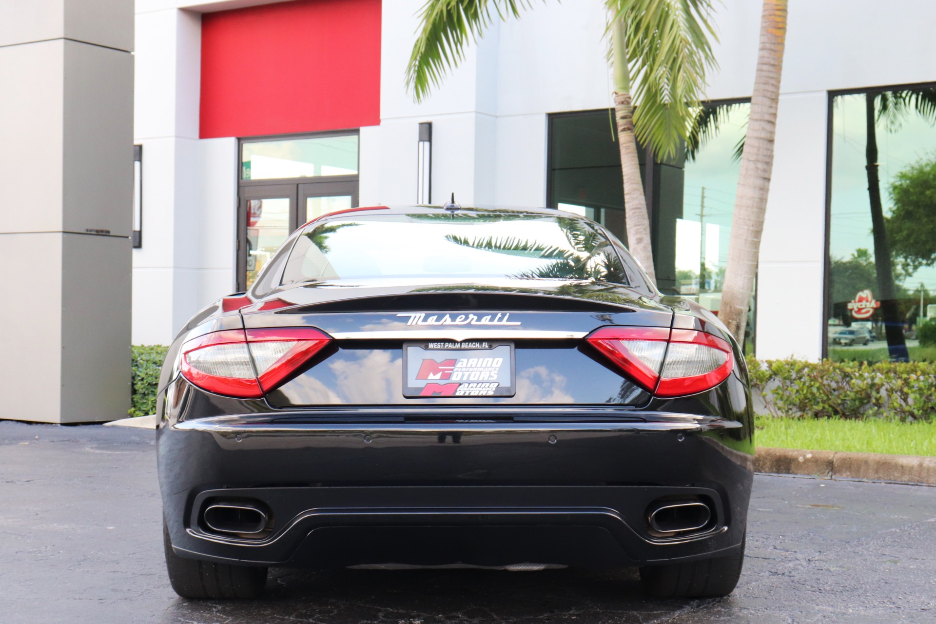 Used-2017-Maserati-GranTurismo-Sport