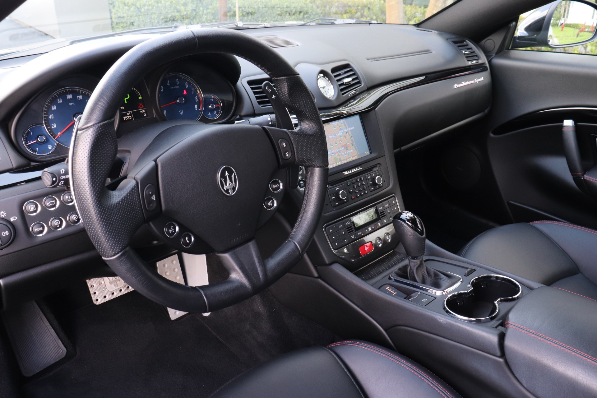 Used-2017-Maserati-GranTurismo-Sport