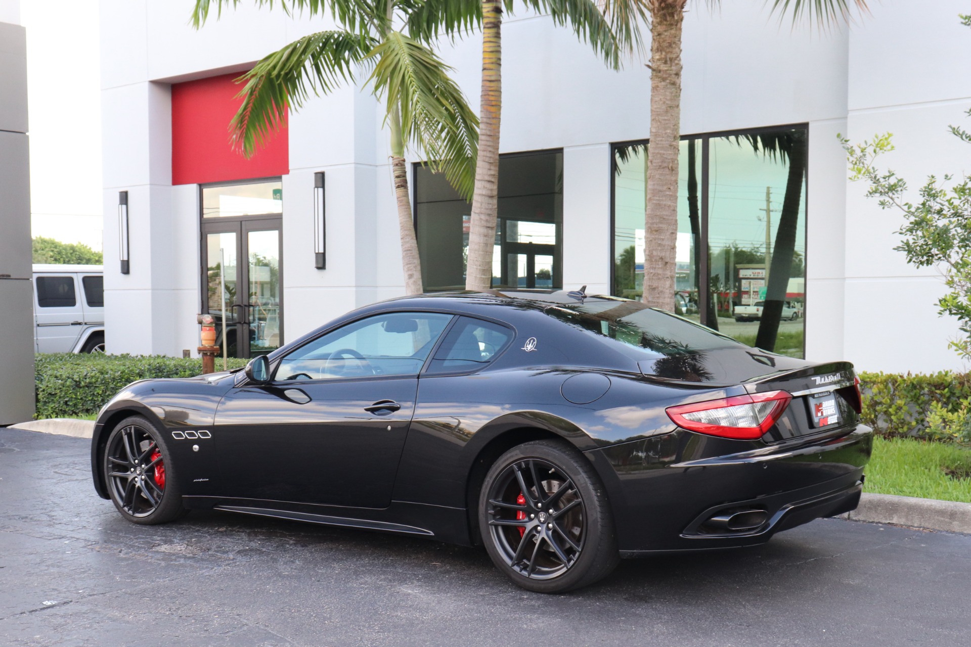 Used-2017-Maserati-GranTurismo-Sport