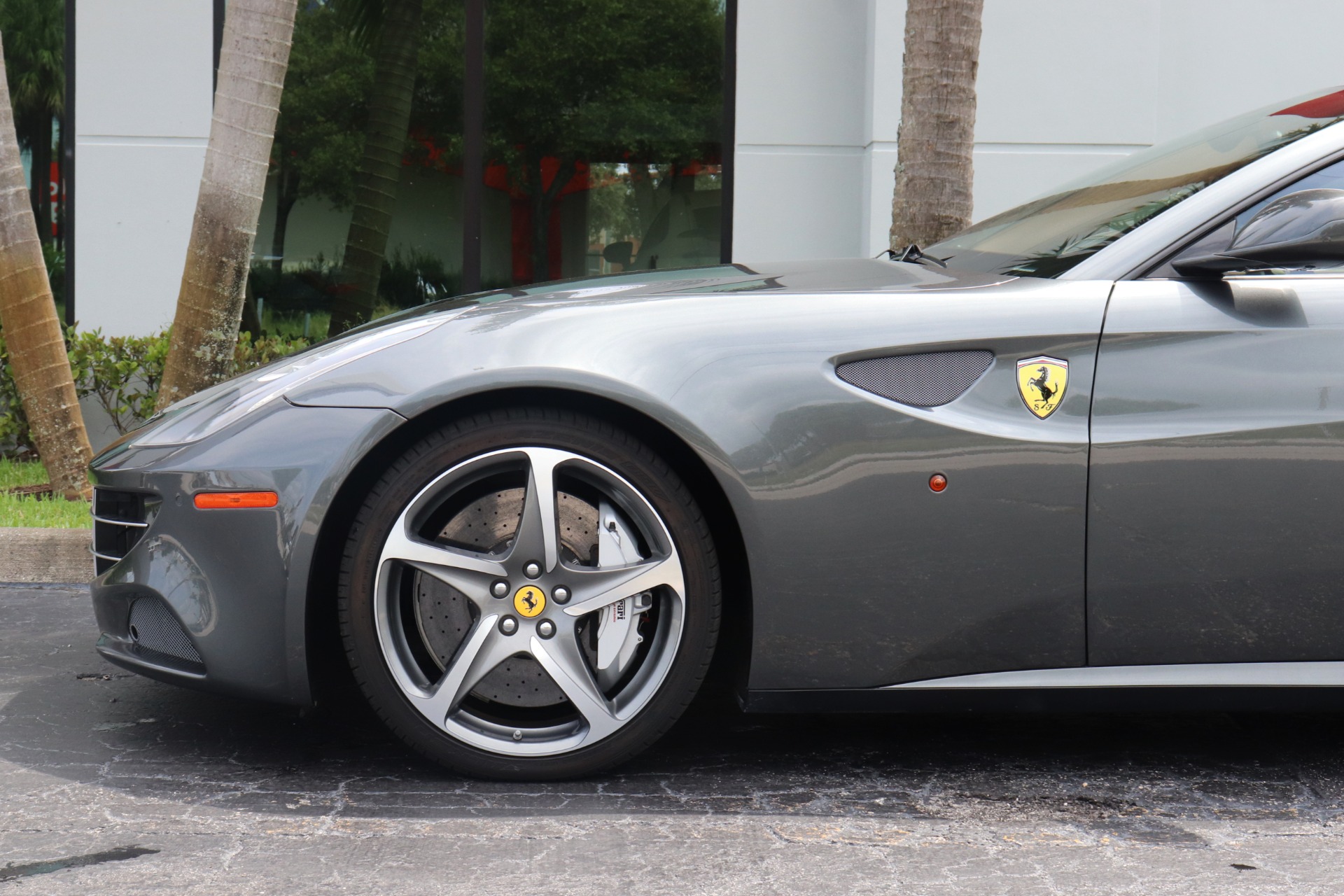 Used-2015-Ferrari-FF