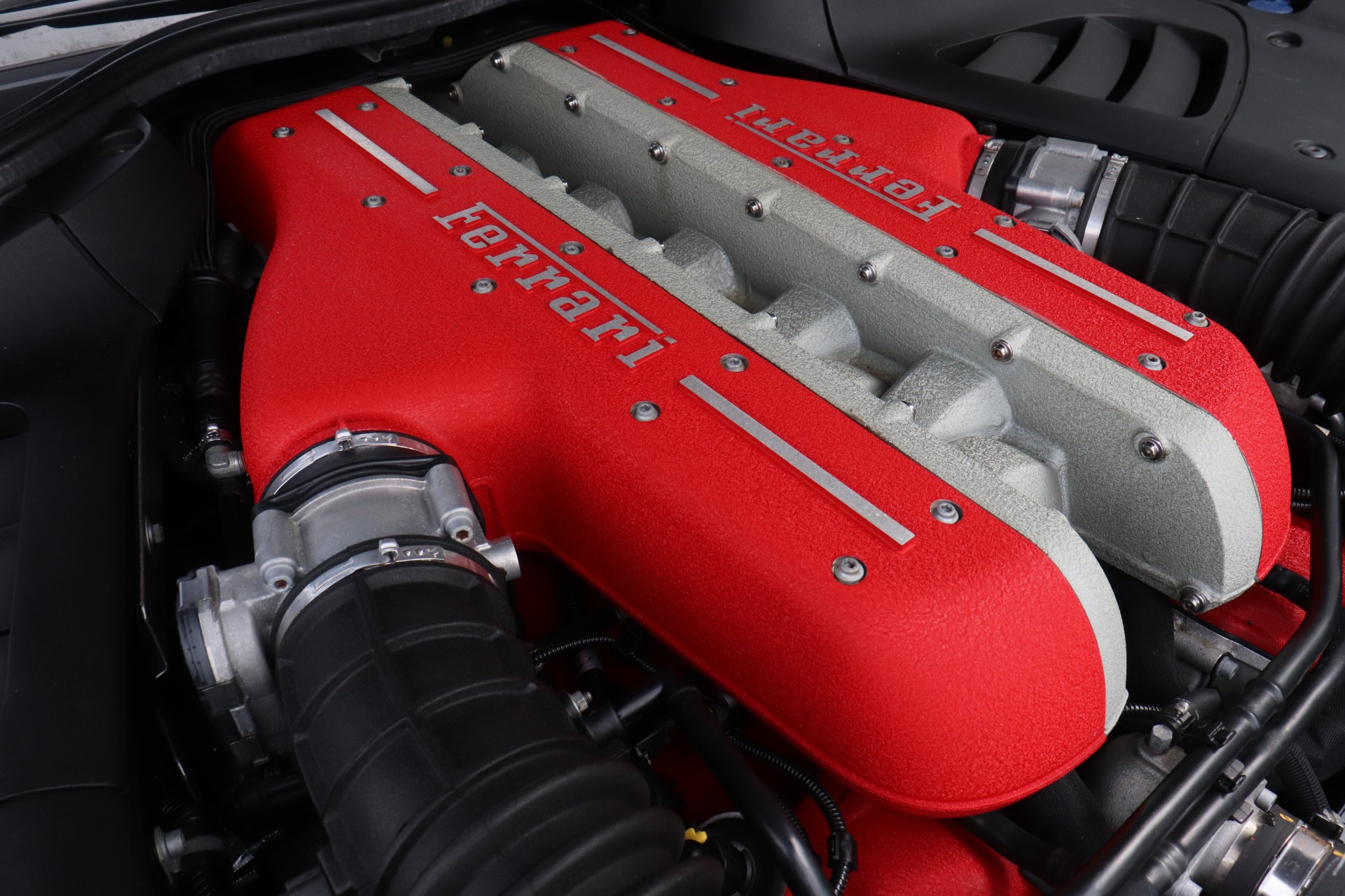 Used-2015-Ferrari-FF