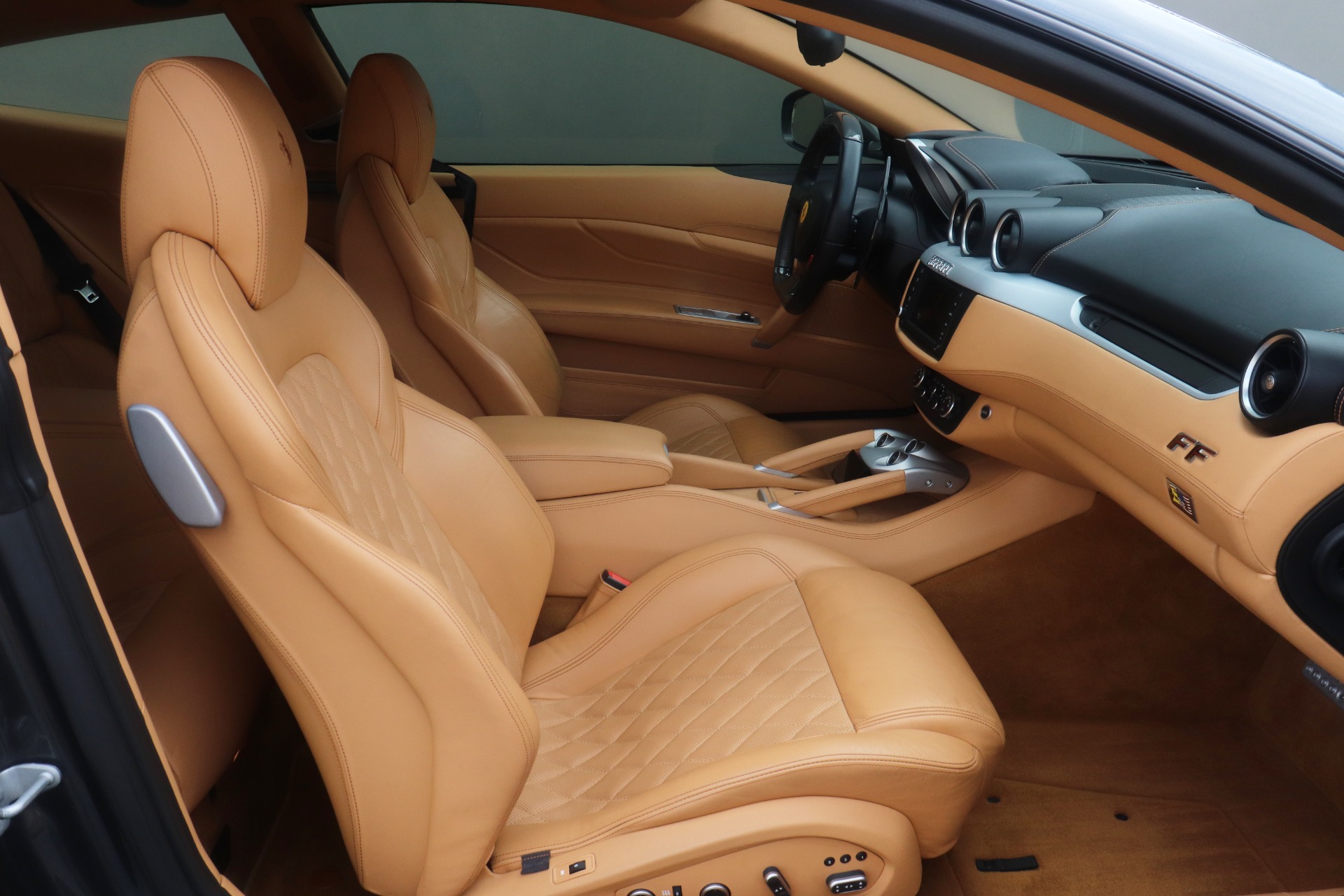 Used-2015-Ferrari-FF