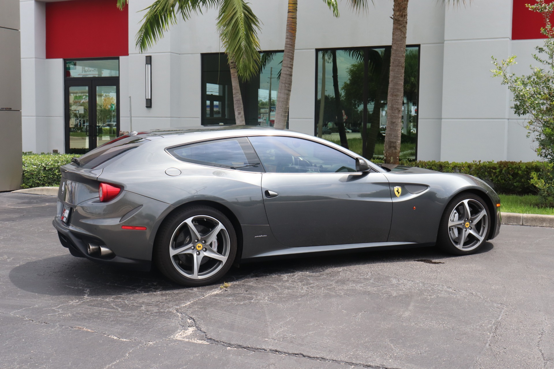 Used-2015-Ferrari-FF