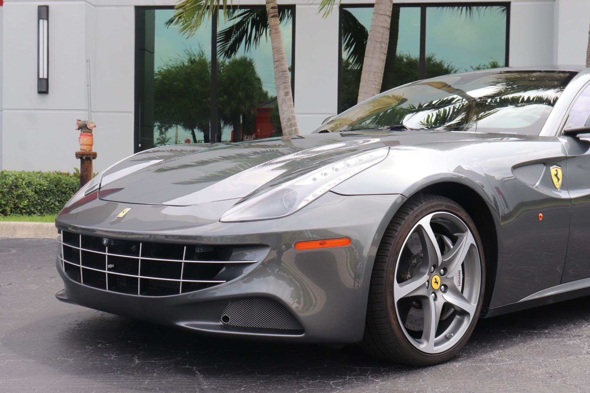 Used-2015-Ferrari-FF