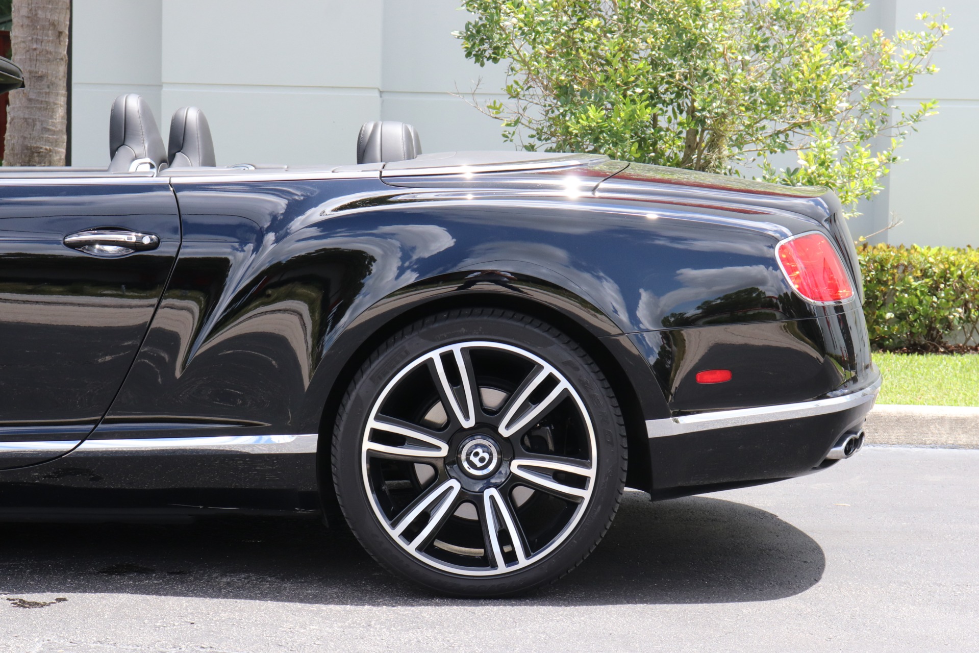 Used-2017-Bentley-Continental-GT-V8