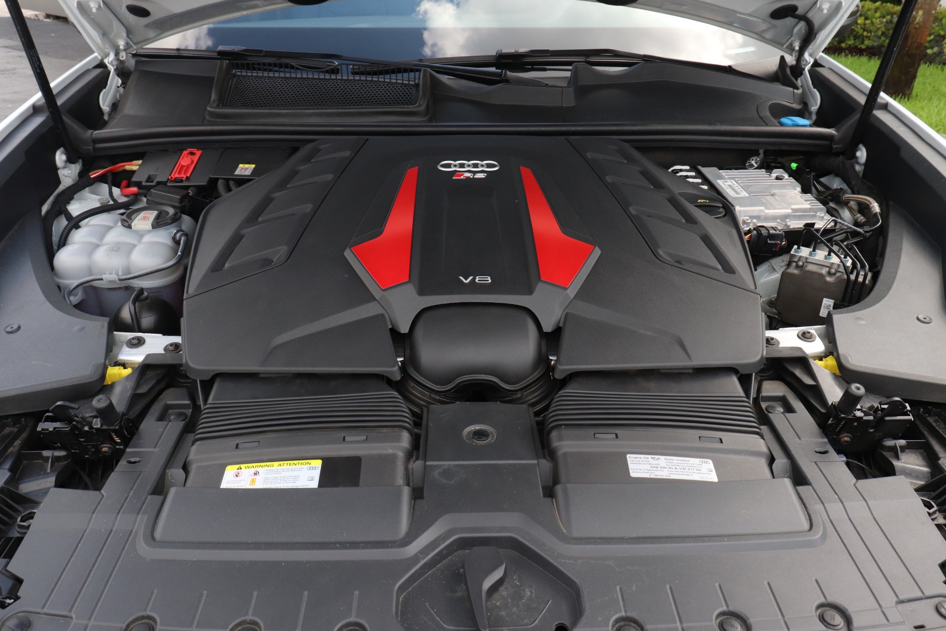 Used-2022-Audi-RS-Q8-40T-quattro