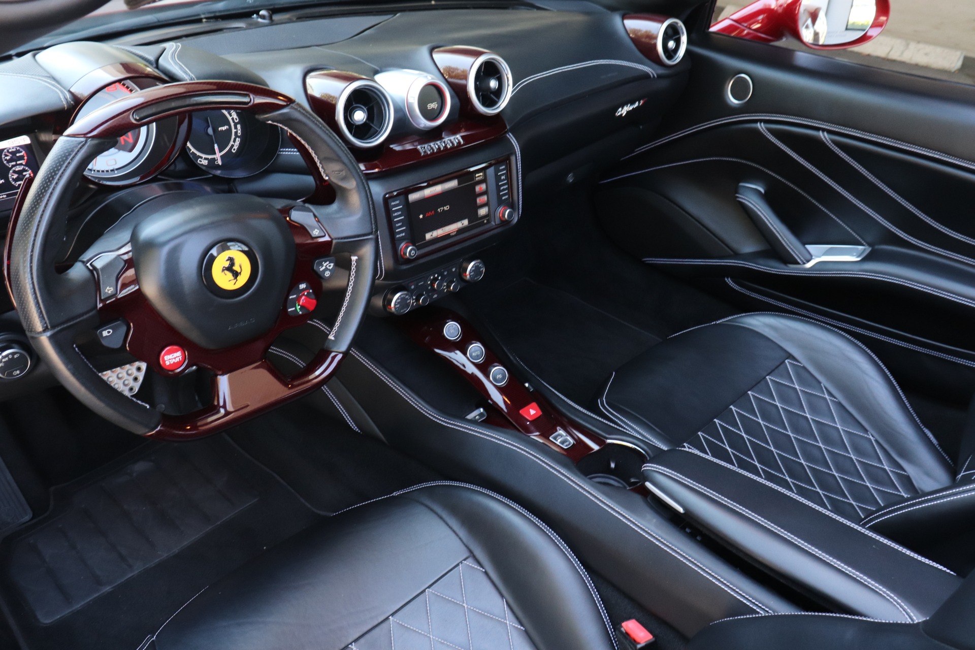 Used-2015-Ferrari-California-T-Novitec-Widebody