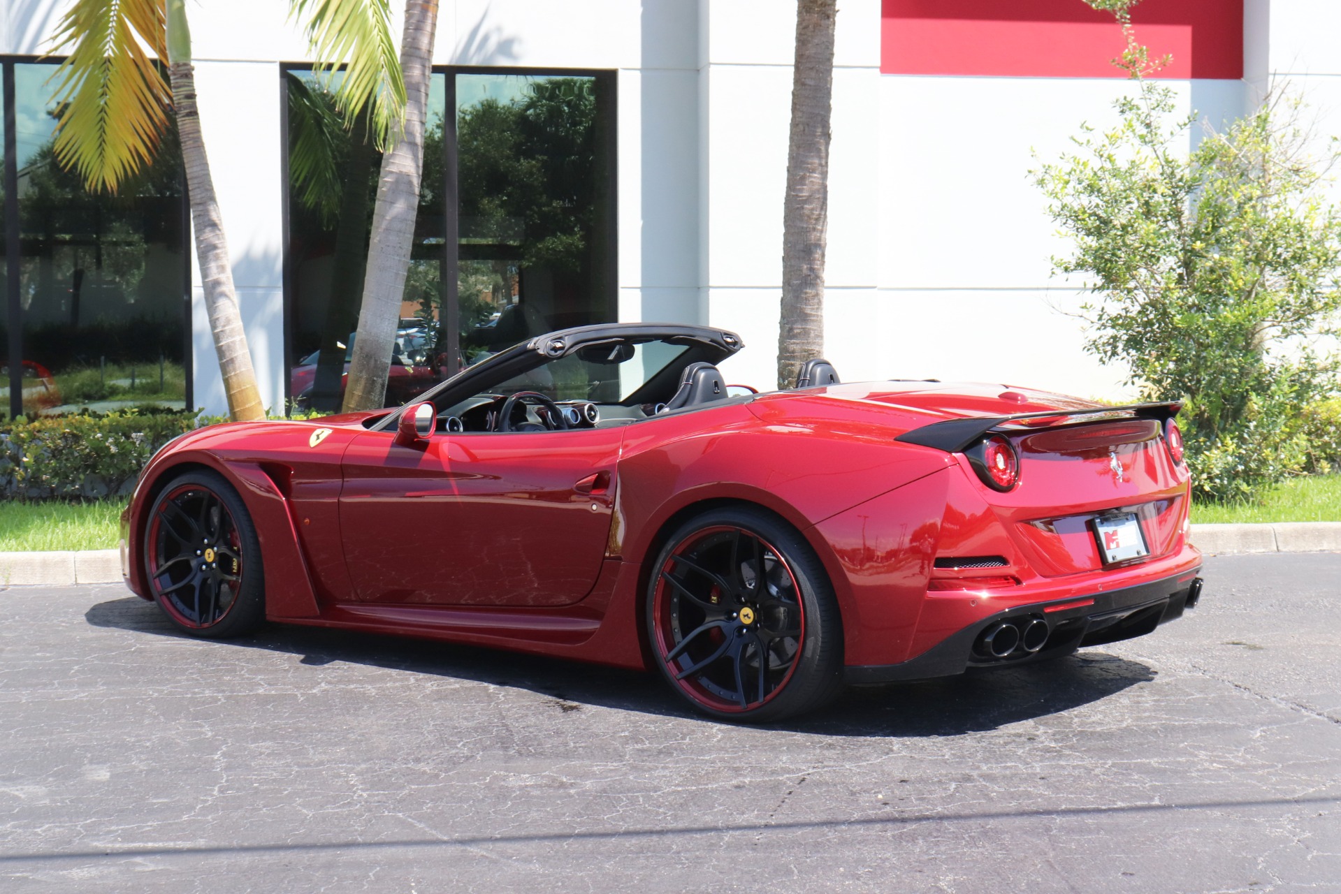 Used-2015-Ferrari-California-T-Novitec-Widebody