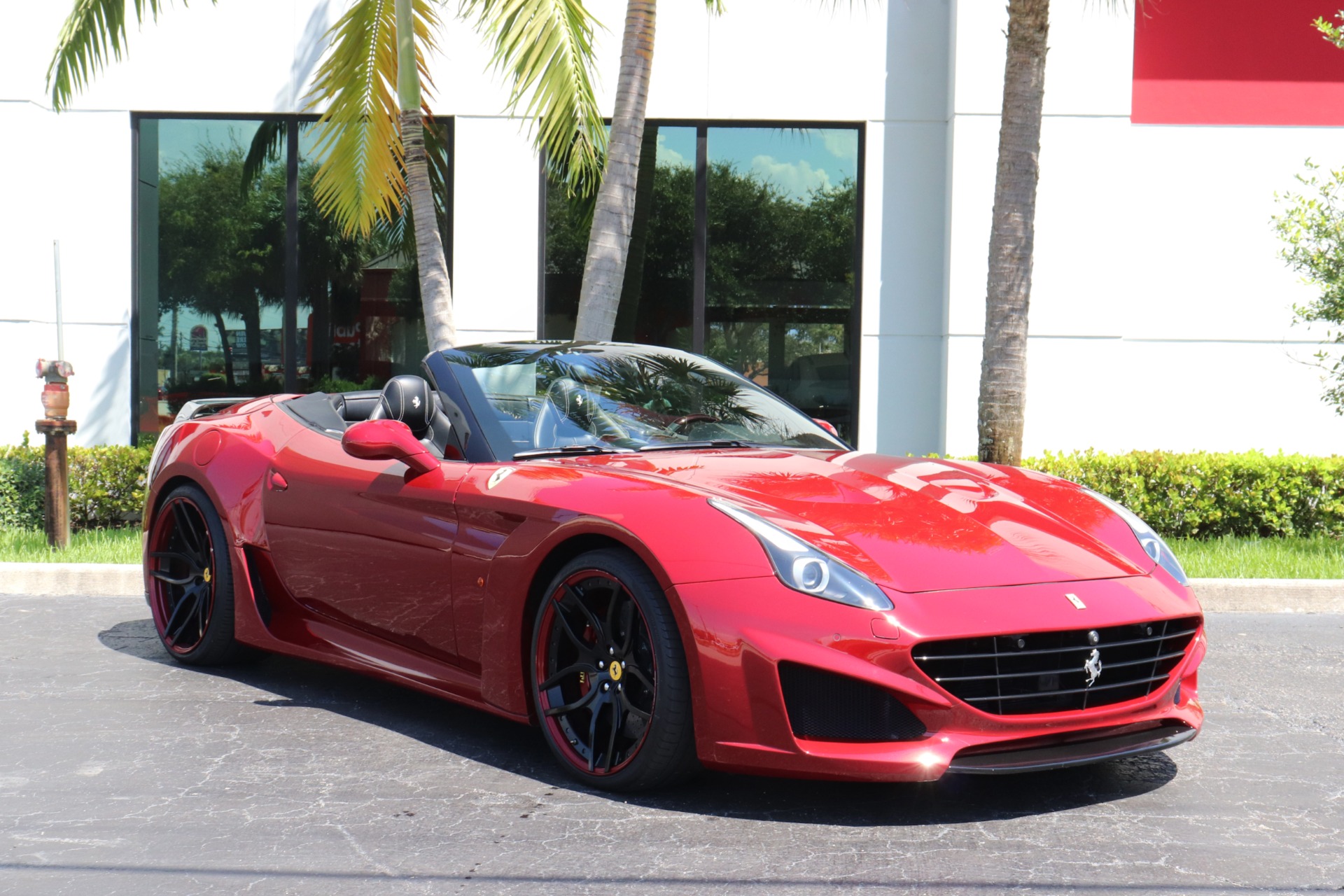 Used-2015-Ferrari-California-T-Novitec-Widebody