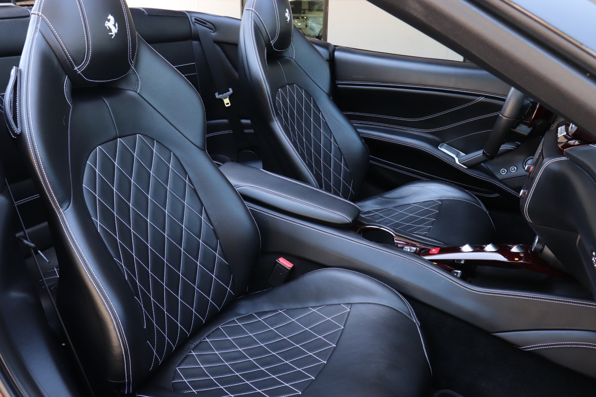 Used-2015-Ferrari-California-T-Novitec-Widebody