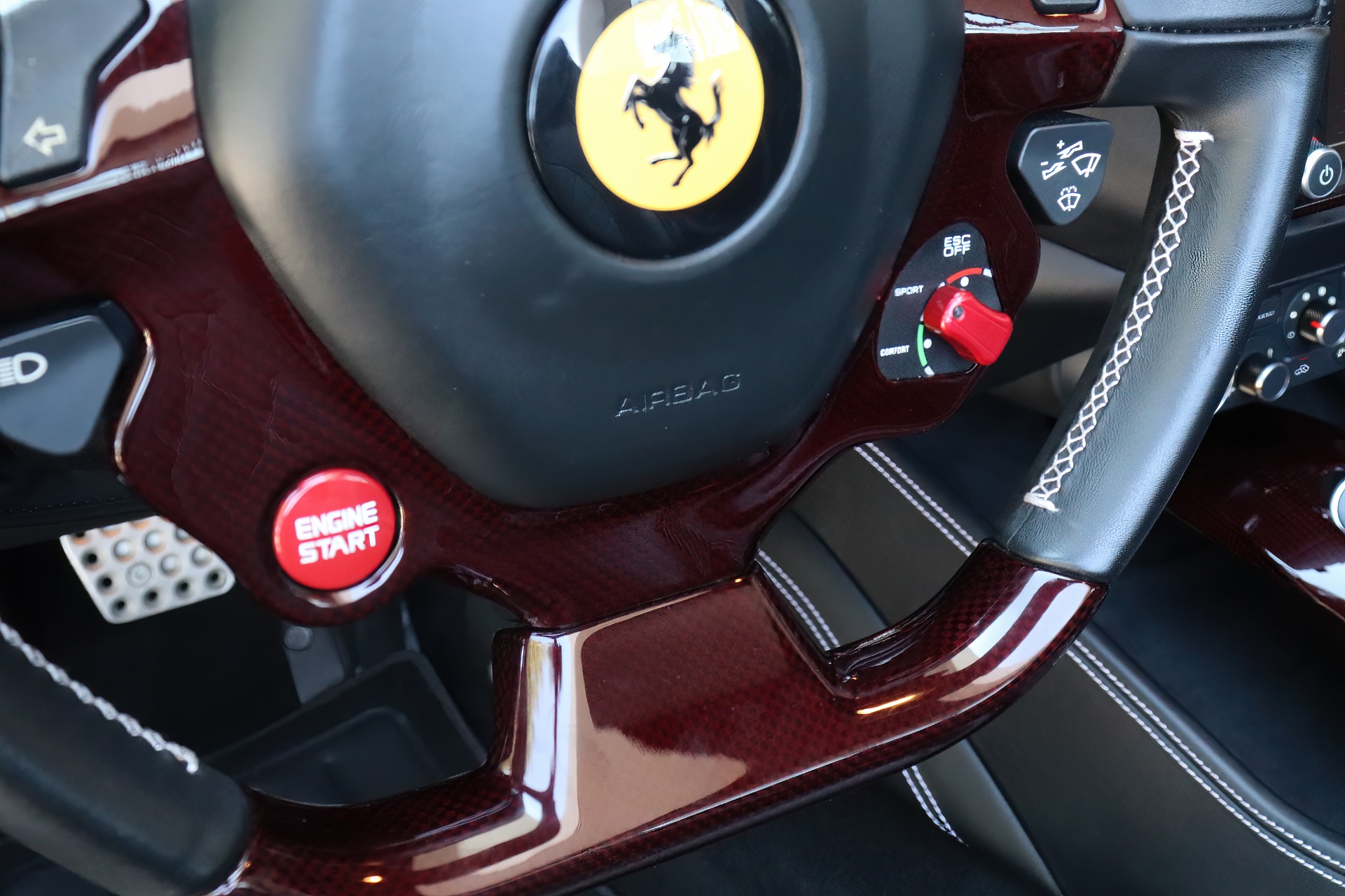 Used-2015-Ferrari-California-T-Novitec-Widebody