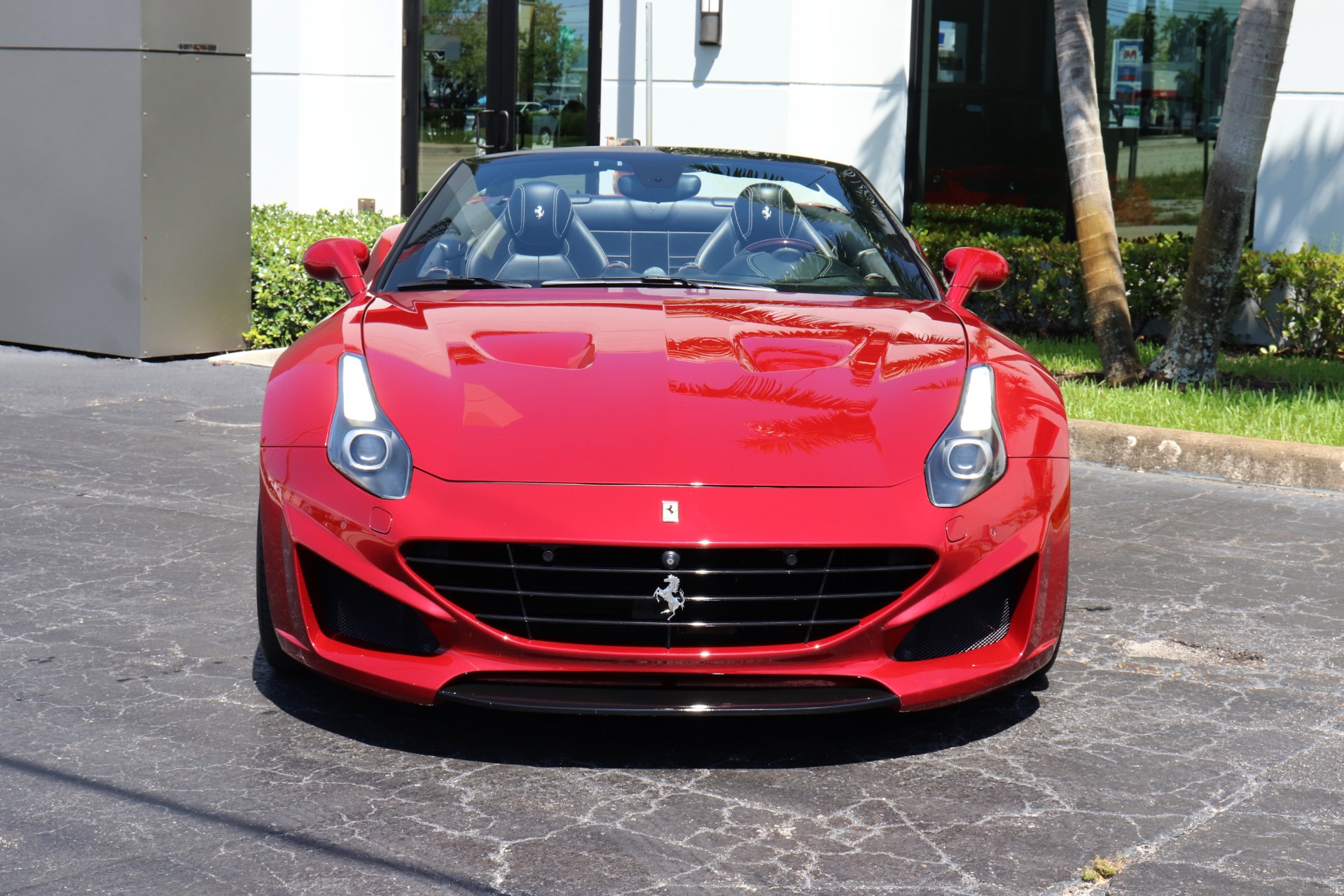 Used-2015-Ferrari-California-T-Novitec-Widebody