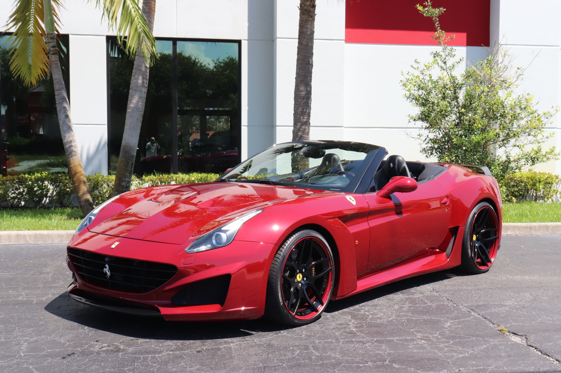 Used-2015-Ferrari-California-T-Novitec-Widebody