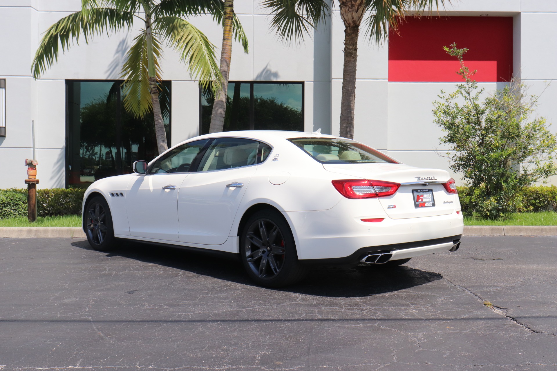Used-2014-Maserati-Quattroporte-Sport-GT-S