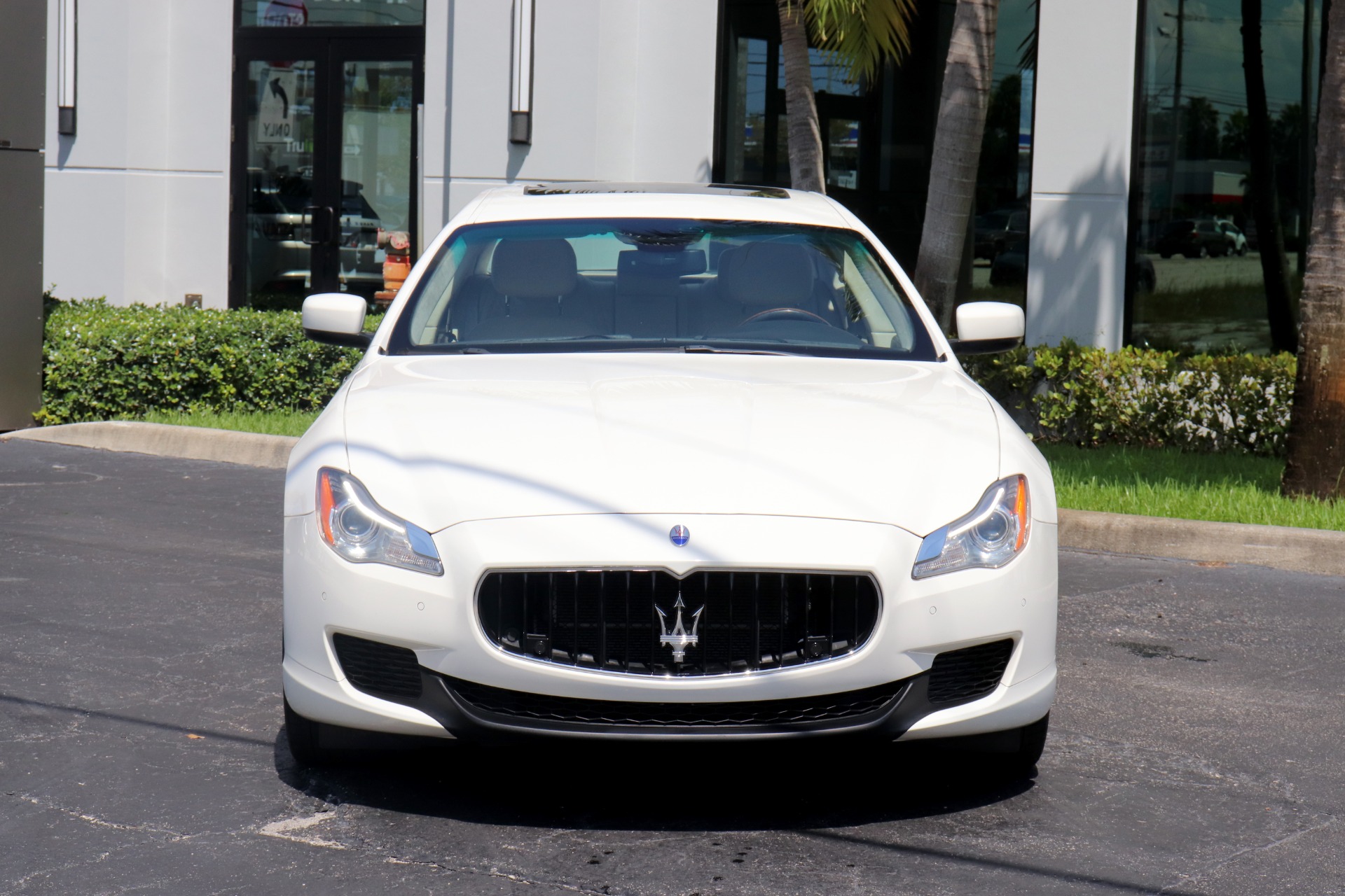 Used-2014-Maserati-Quattroporte-Sport-GT-S
