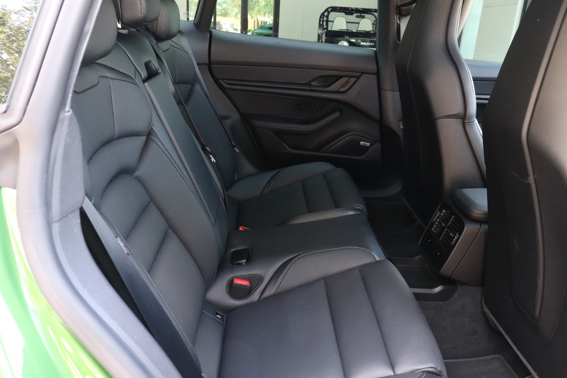 Used-2022-Porsche-Taycan-4-Cross-Turismo