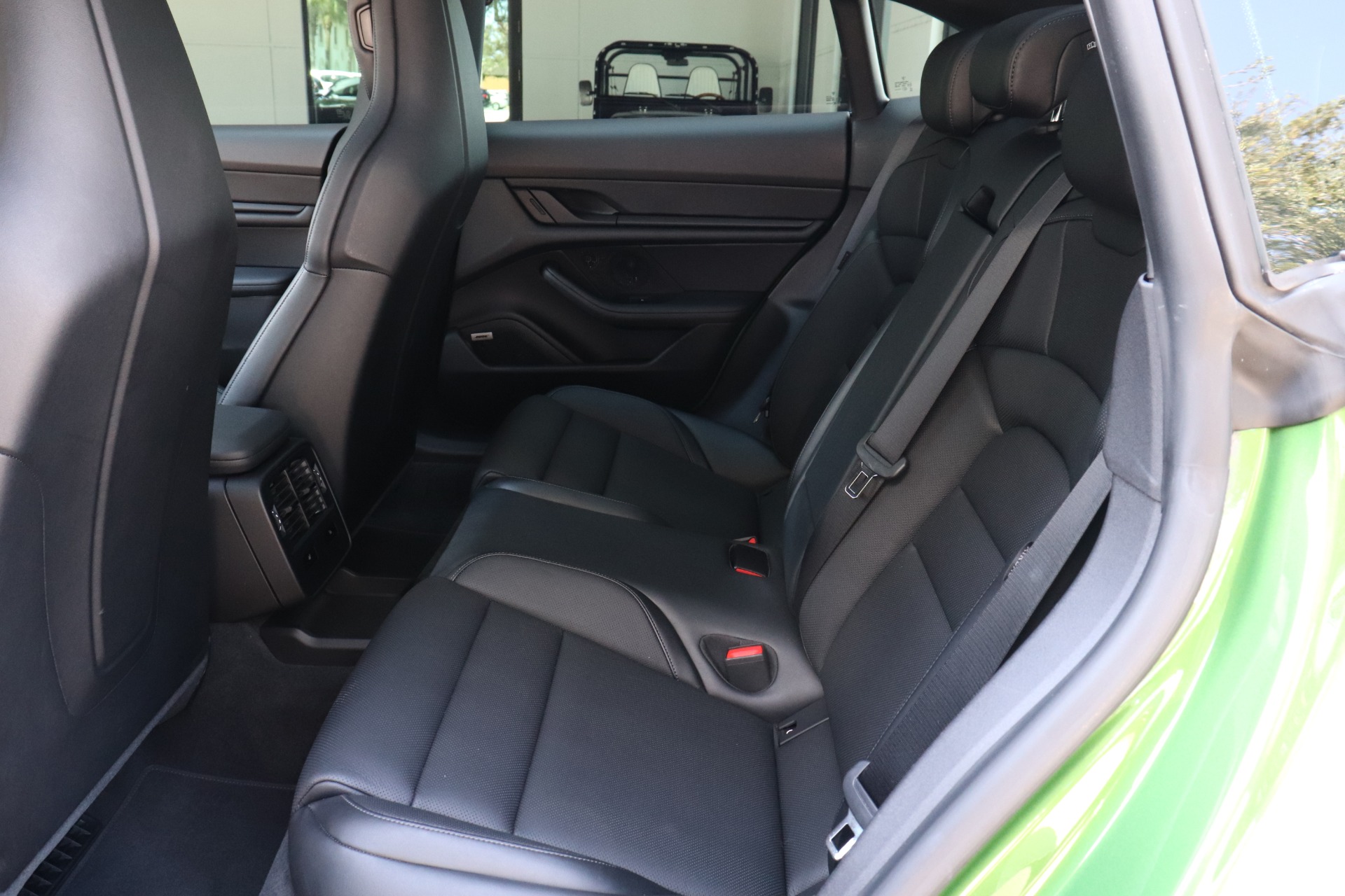 Used-2022-Porsche-Taycan-4-Cross-Turismo