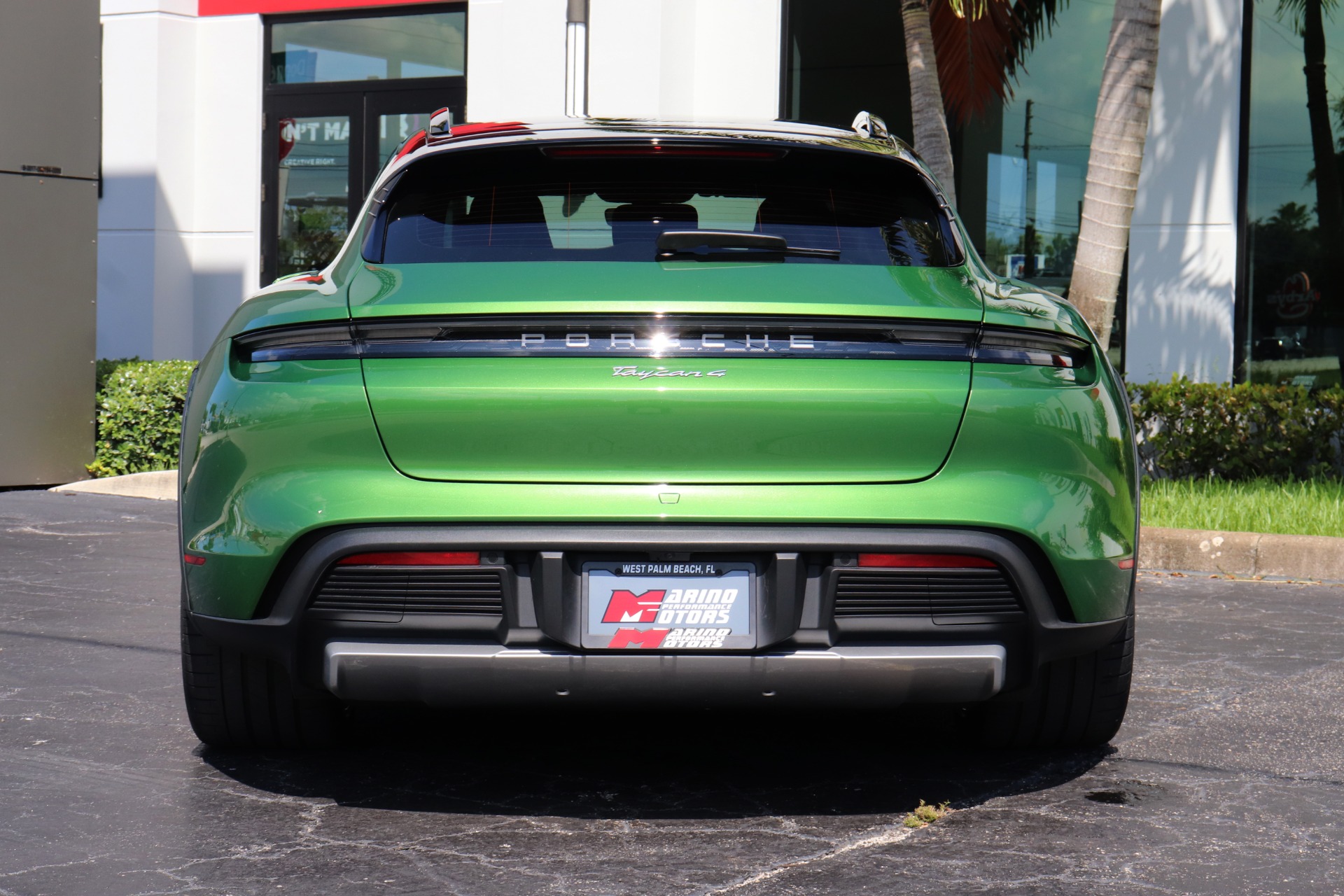 Used-2022-Porsche-Taycan-4-Cross-Turismo