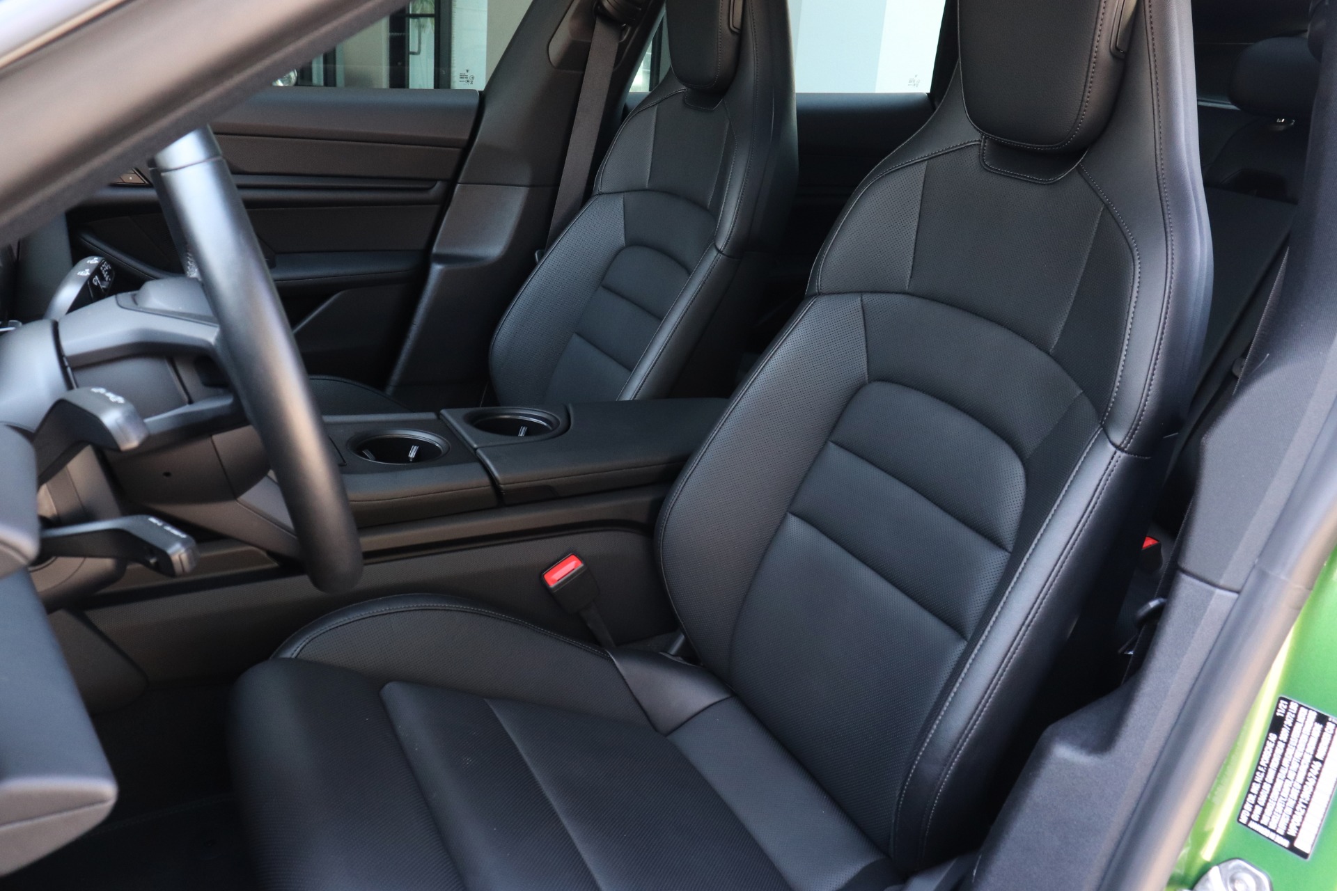 Used-2022-Porsche-Taycan-4-Cross-Turismo