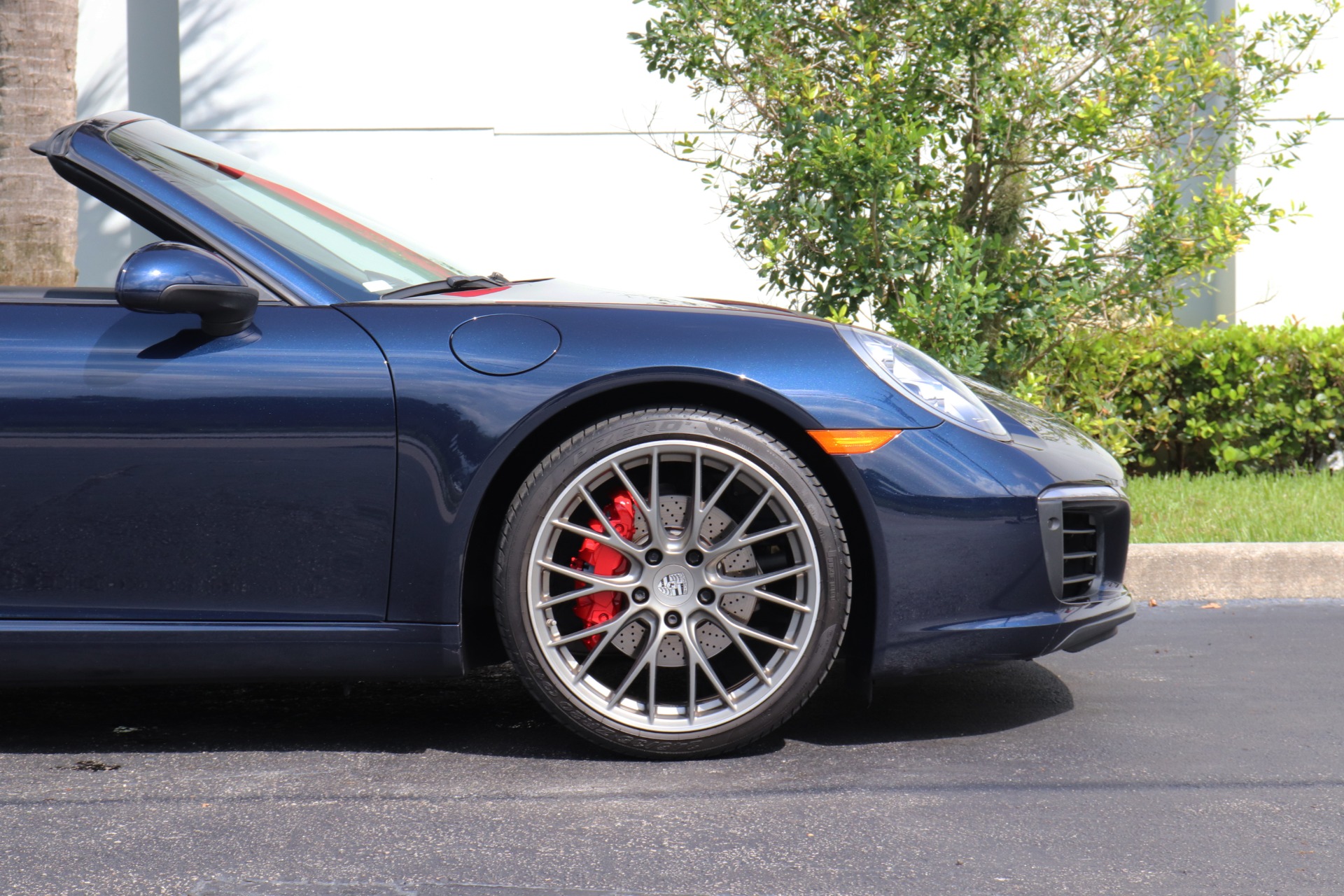 Used-2018-Porsche-911-Carrera-Cabriolet