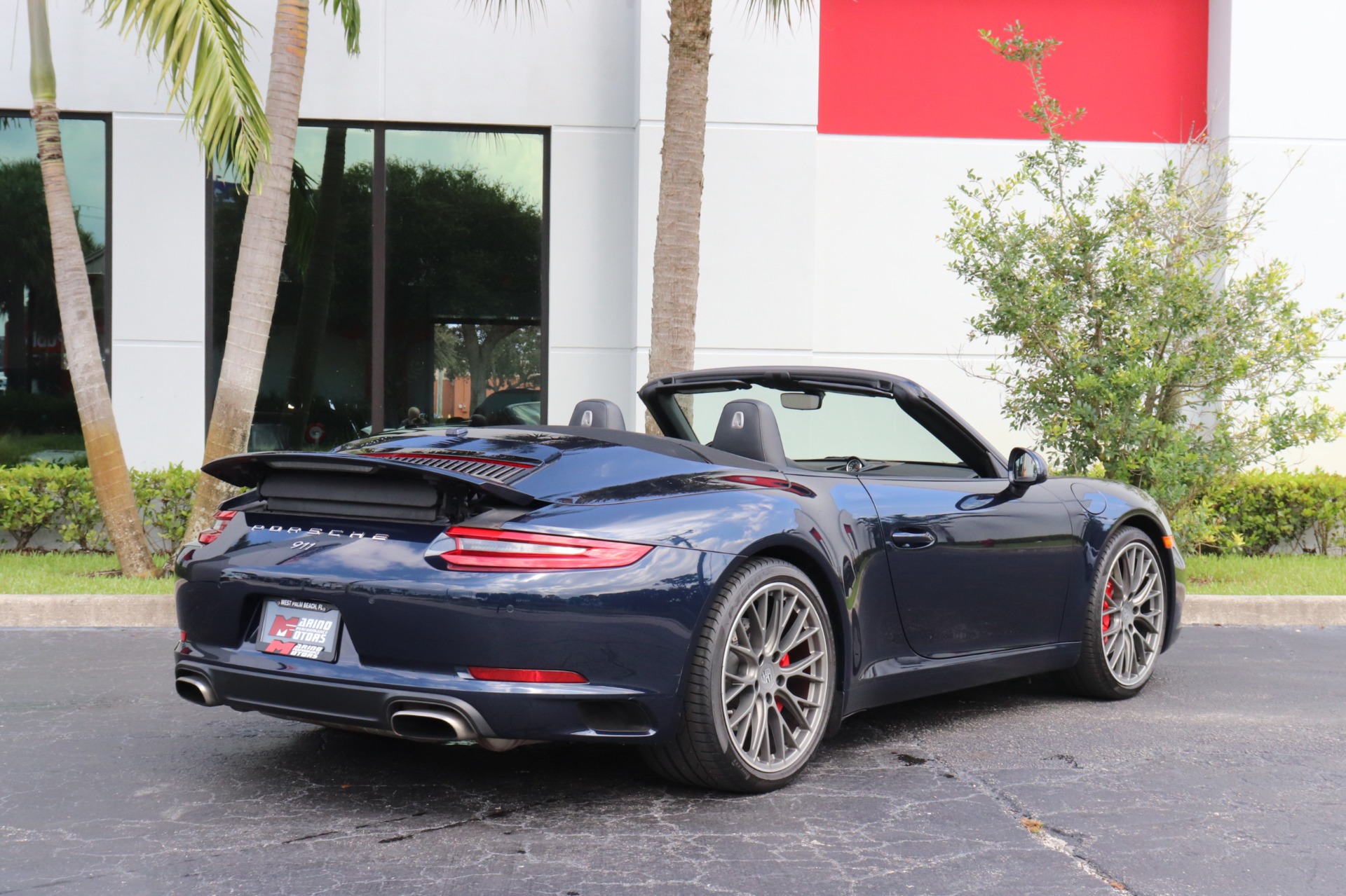 Used-2018-Porsche-911-Carrera-Cabriolet