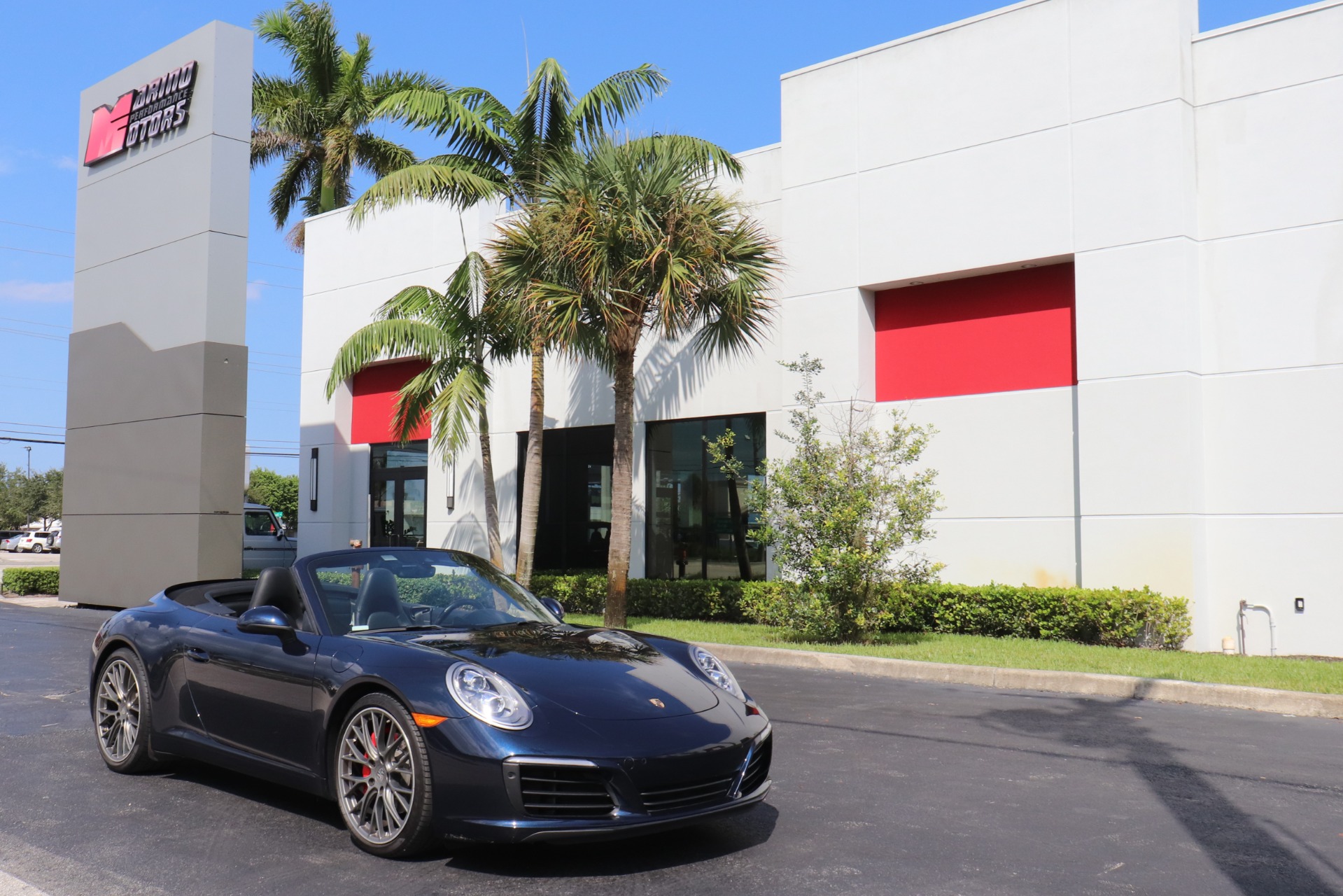 Used-2018-Porsche-911-Carrera-Cabriolet