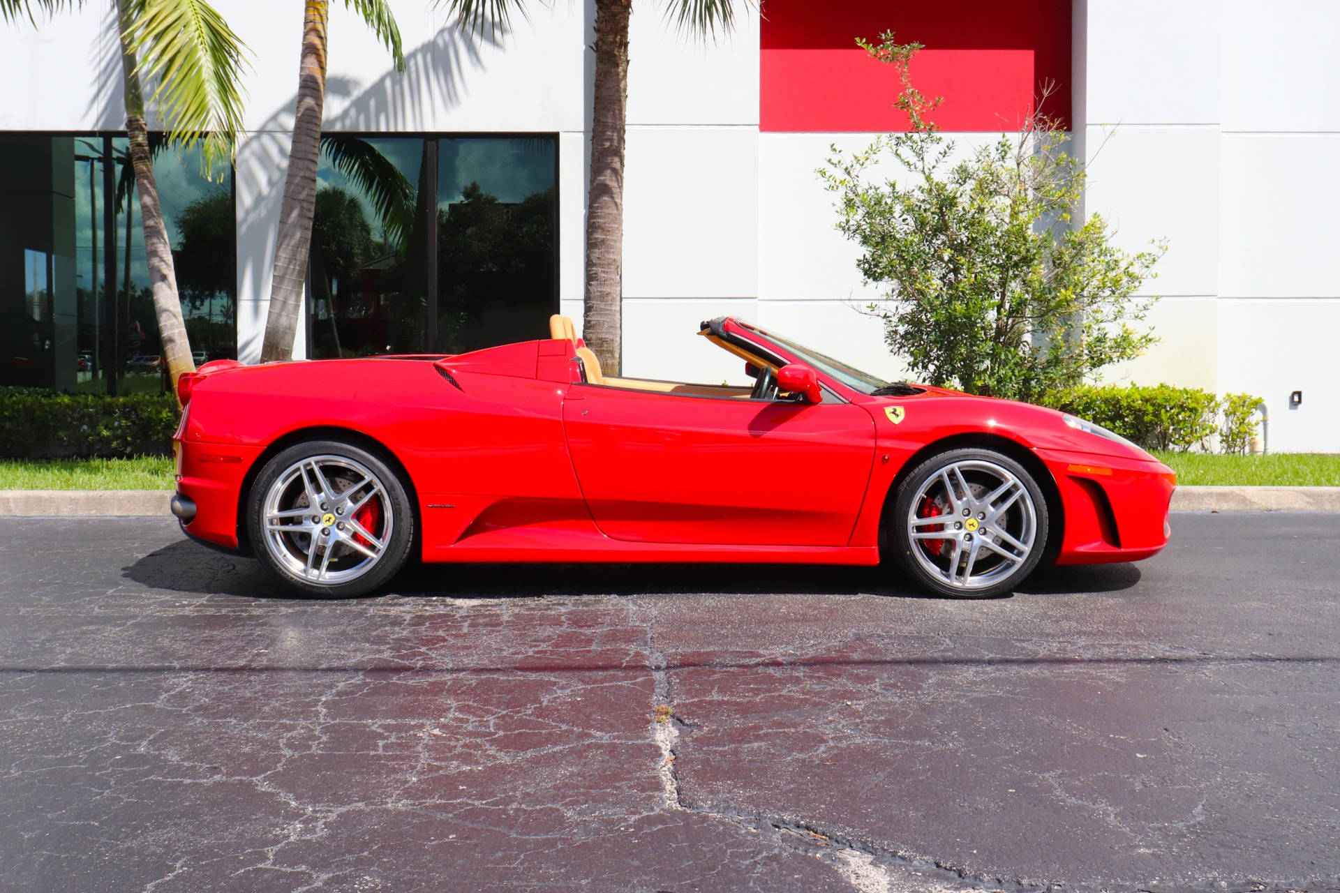Used-2006-Ferrari-F430-F1-Spider
