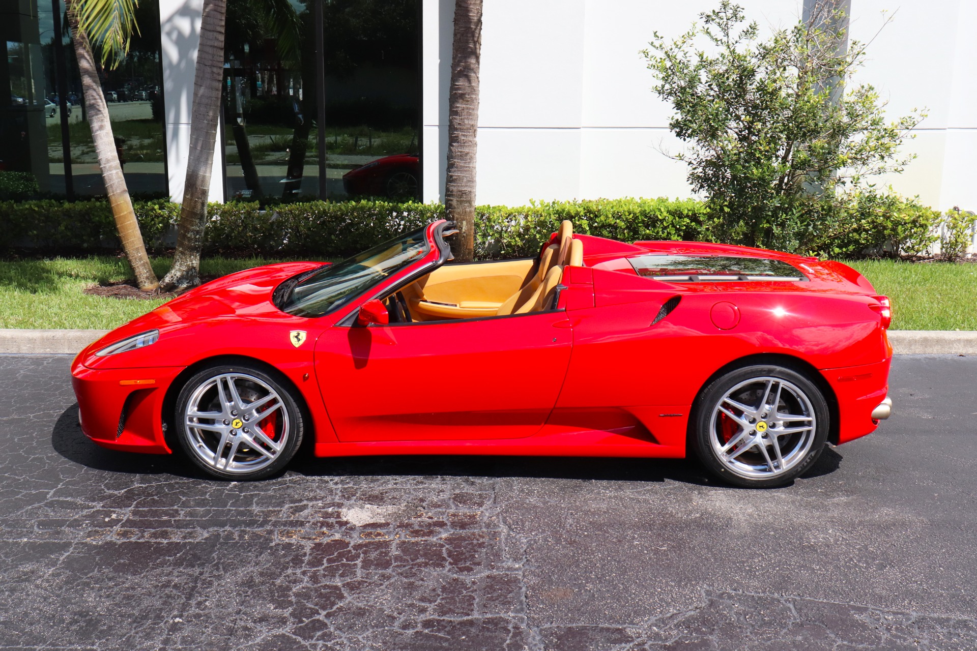 Used-2006-Ferrari-F430-F1-Spider