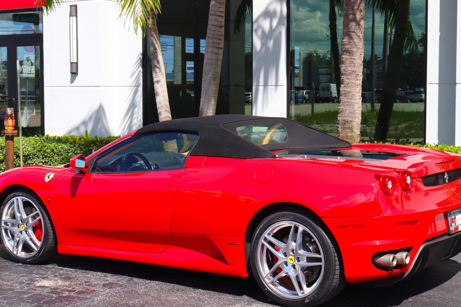 Used-2006-Ferrari-F430-F1-Spider