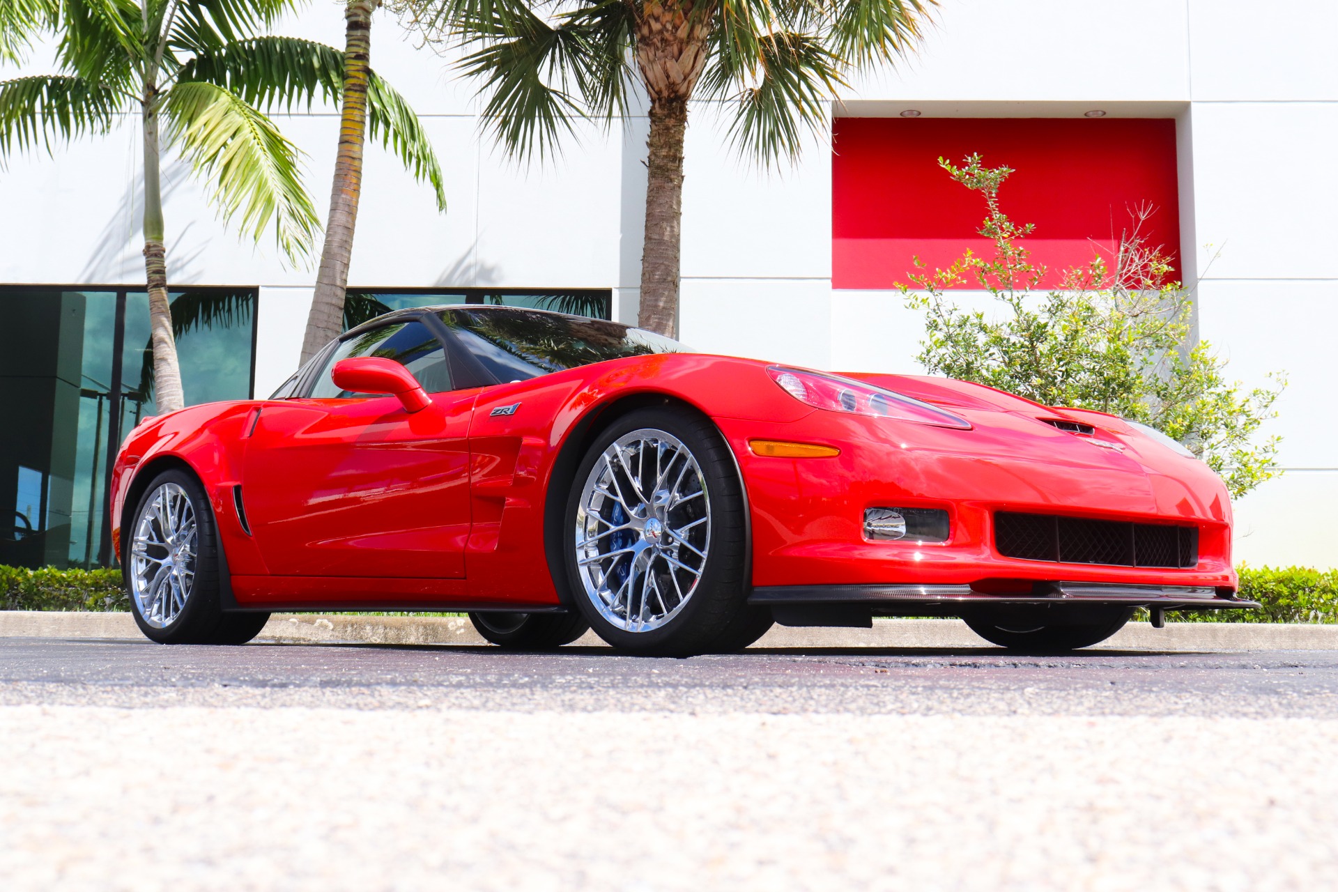 Used-2010-Chevrolet-Corvette-ZR1-3ZR