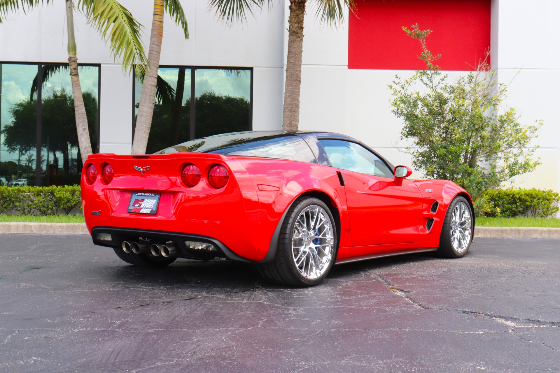 Used-2010-Chevrolet-Corvette-ZR1-3ZR