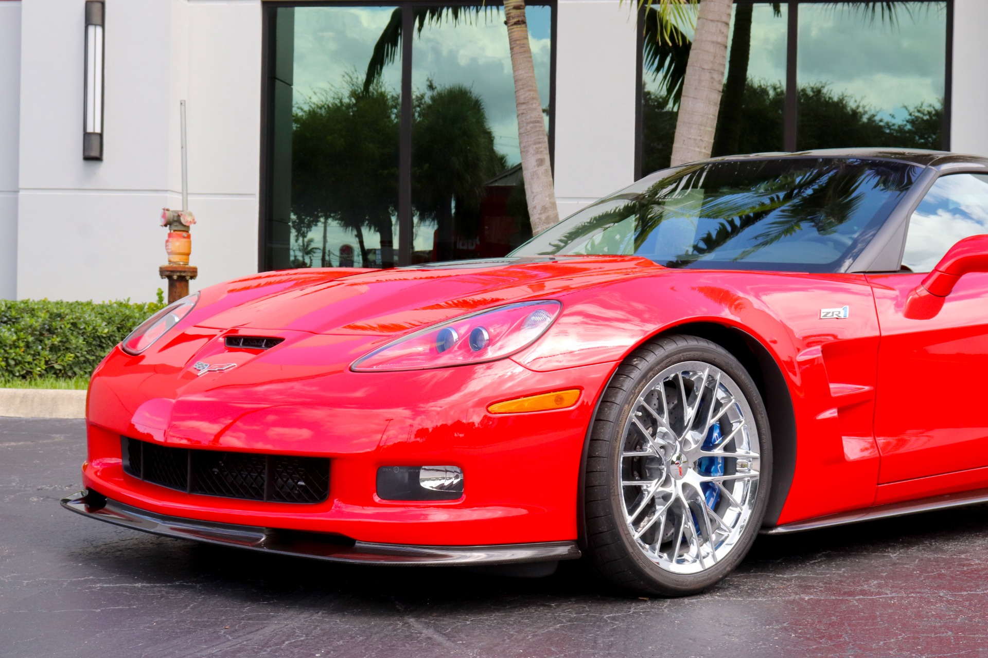 Used-2010-Chevrolet-Corvette-ZR1-3ZR