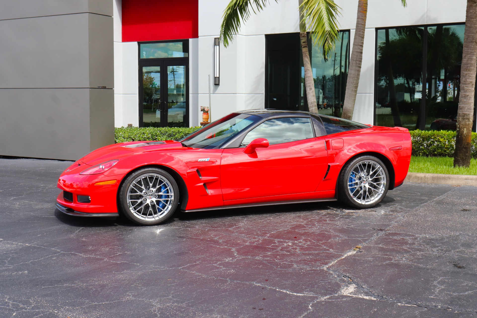 Used-2010-Chevrolet-Corvette-ZR1-3ZR