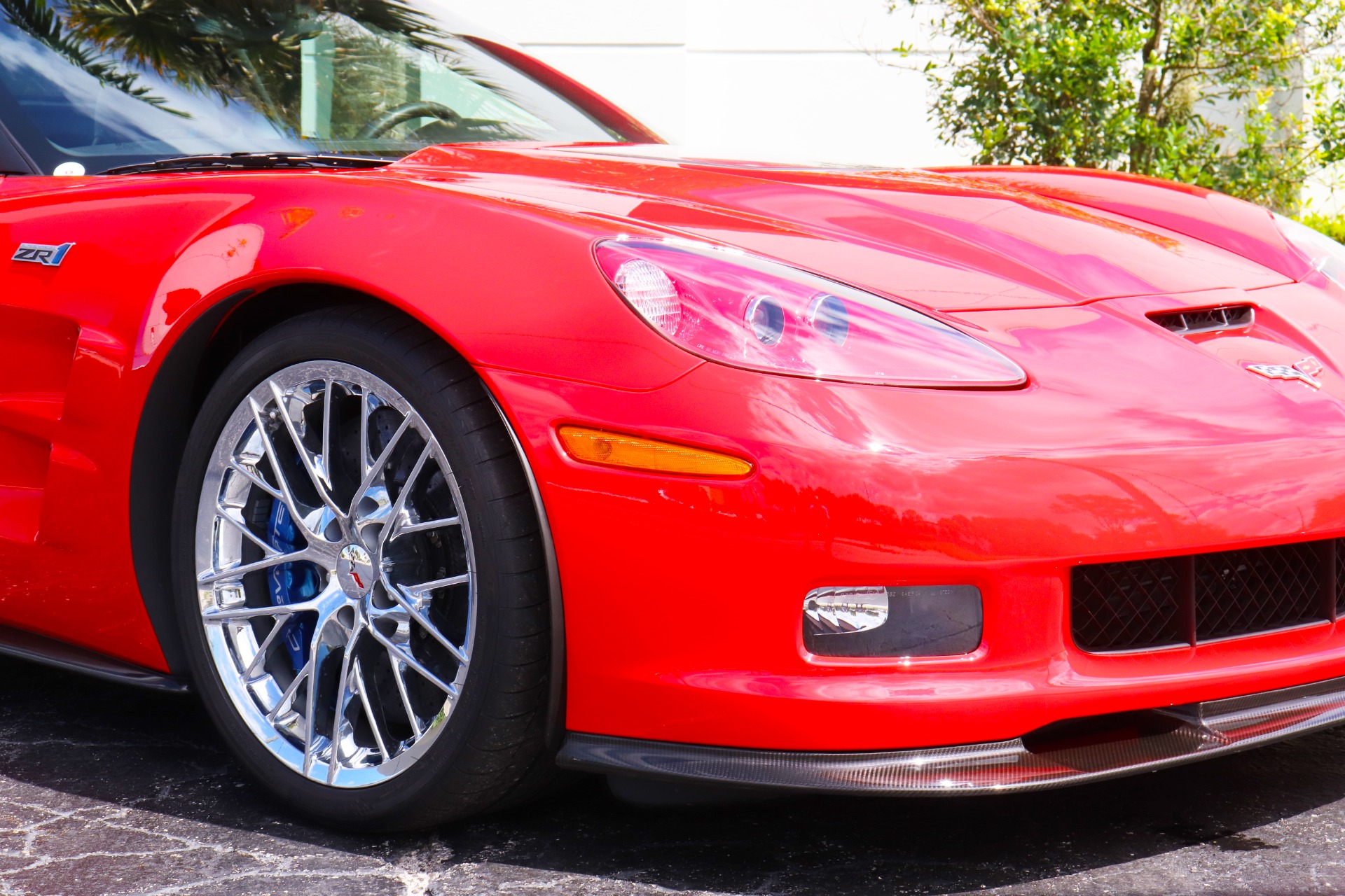 Used-2010-Chevrolet-Corvette-ZR1-3ZR
