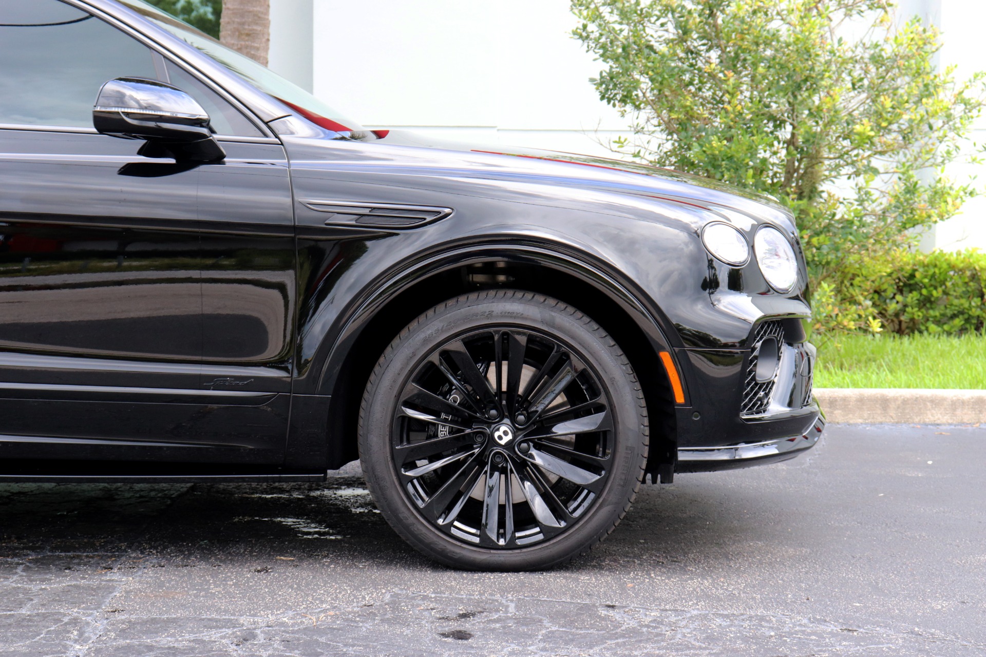 Used-2022-Bentley-Bentayga-Speed
